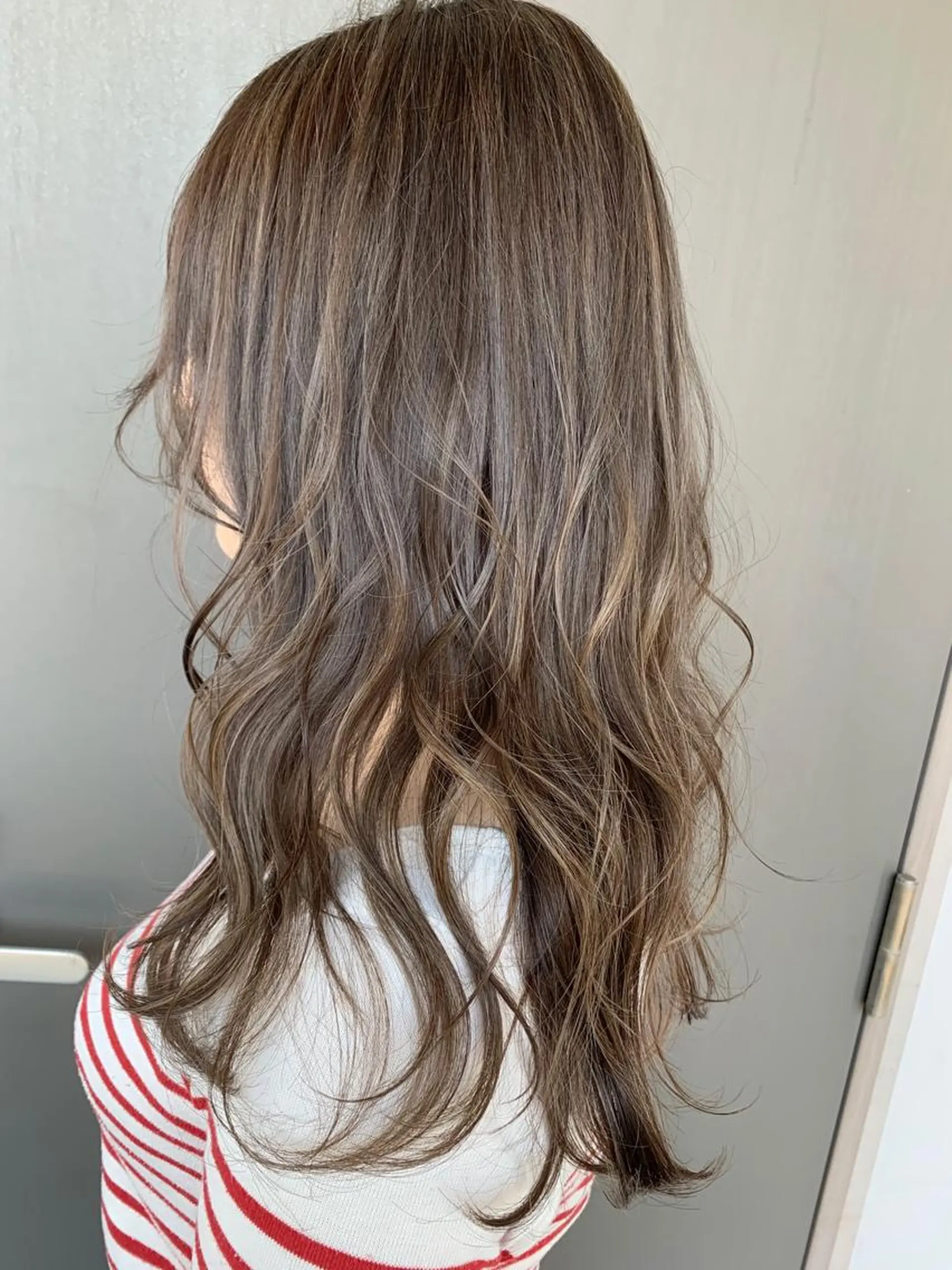 ロング カラー カット ヘアカラー トリートメント 髪質改善will hairdesignのヘアスタイル