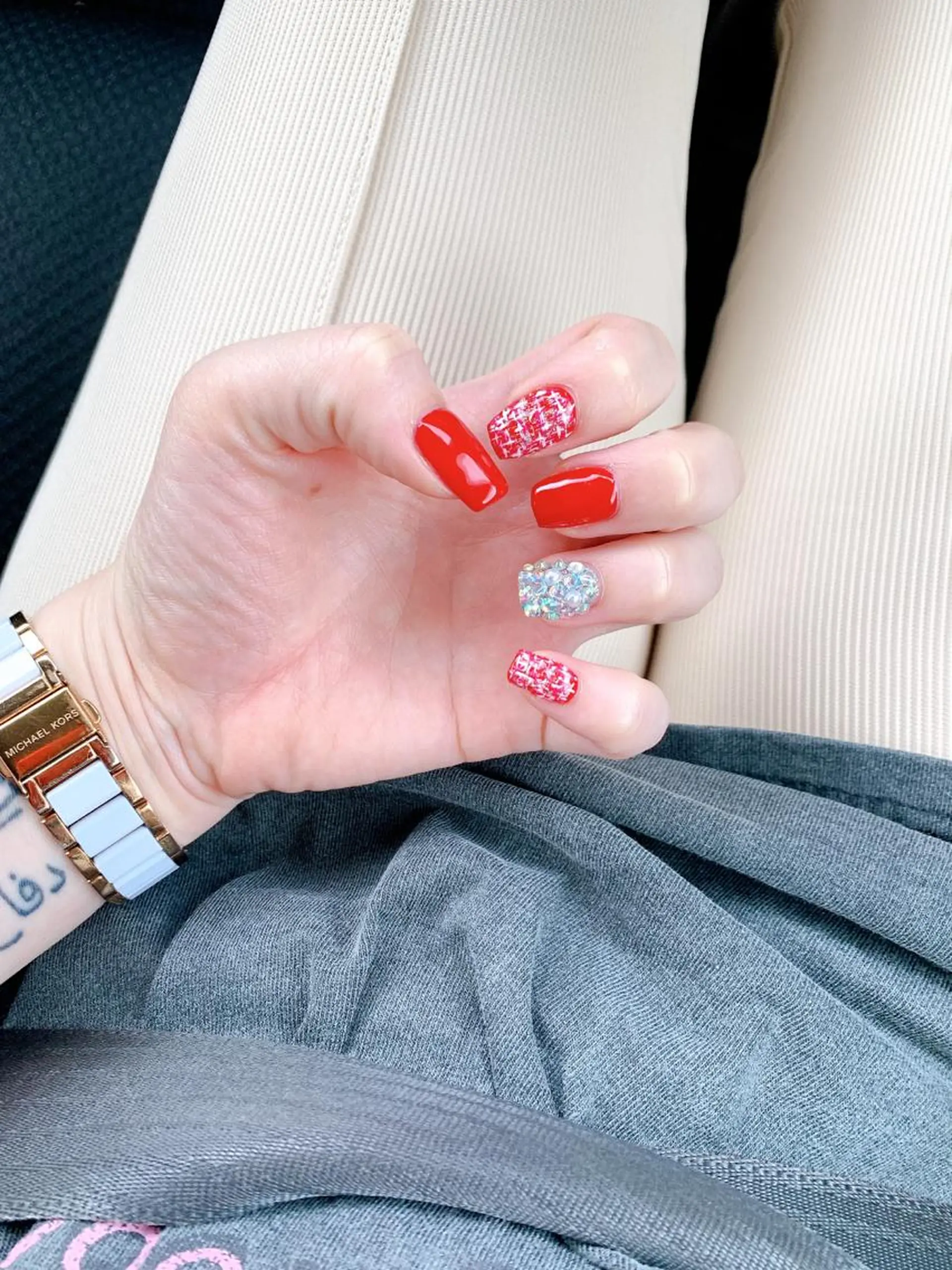 ネイル 赤色 冬ネイル クリスマス 痩身/脱毛/ネイル HARUKAのエステ・リラクイメージ