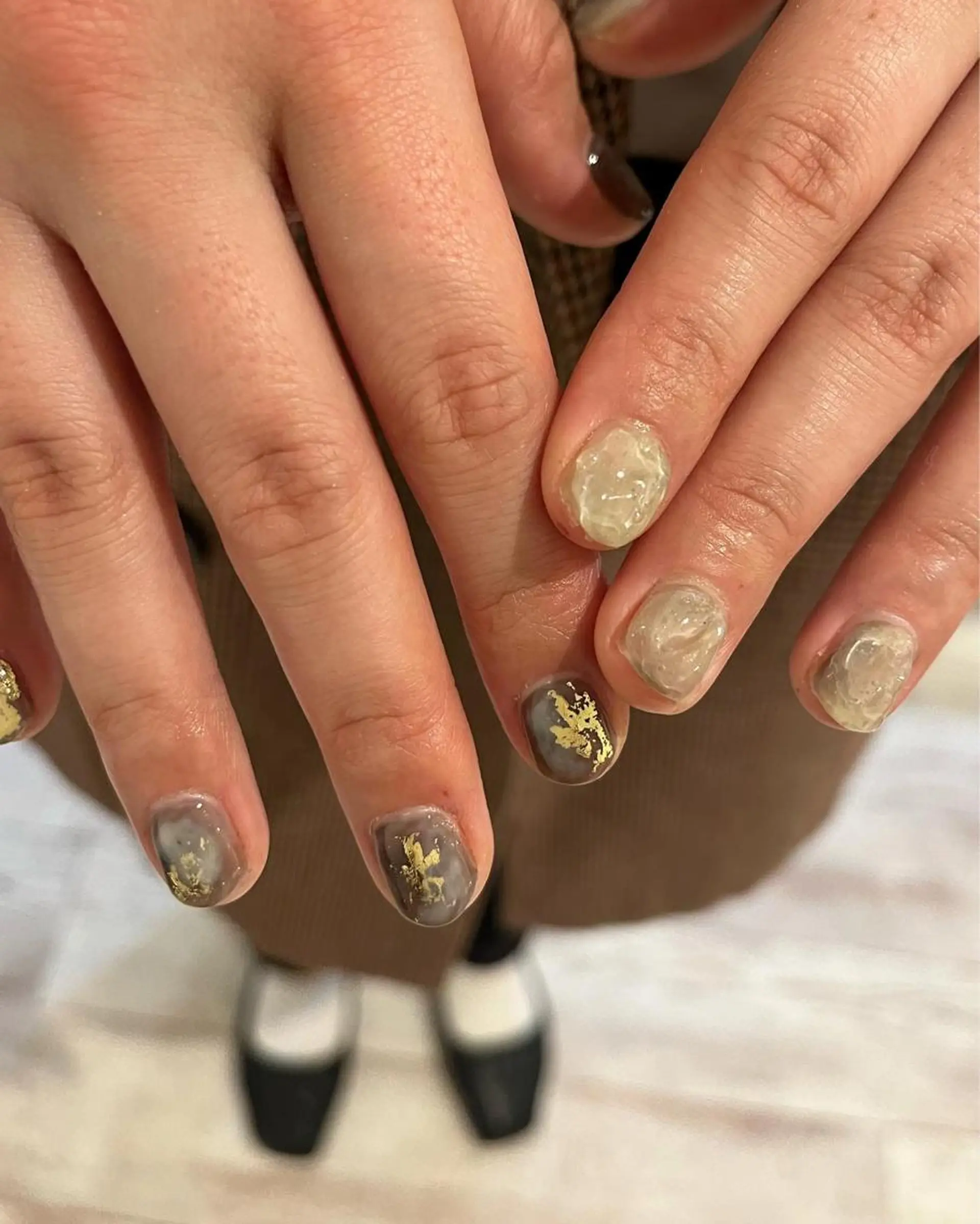 ネイル ハンドネイル une／YUKINA 🫧大人nuanceのネイルデザイン