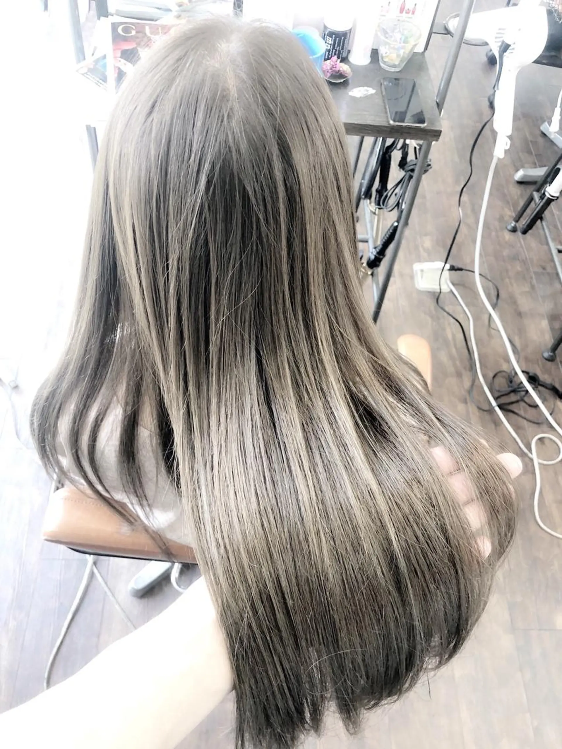 カラー グレージュ イルミナカラー ヘアカラー トリートメント ヘッドスパ グレージュ/髪質改善 Yamato.hのヘアスタイル