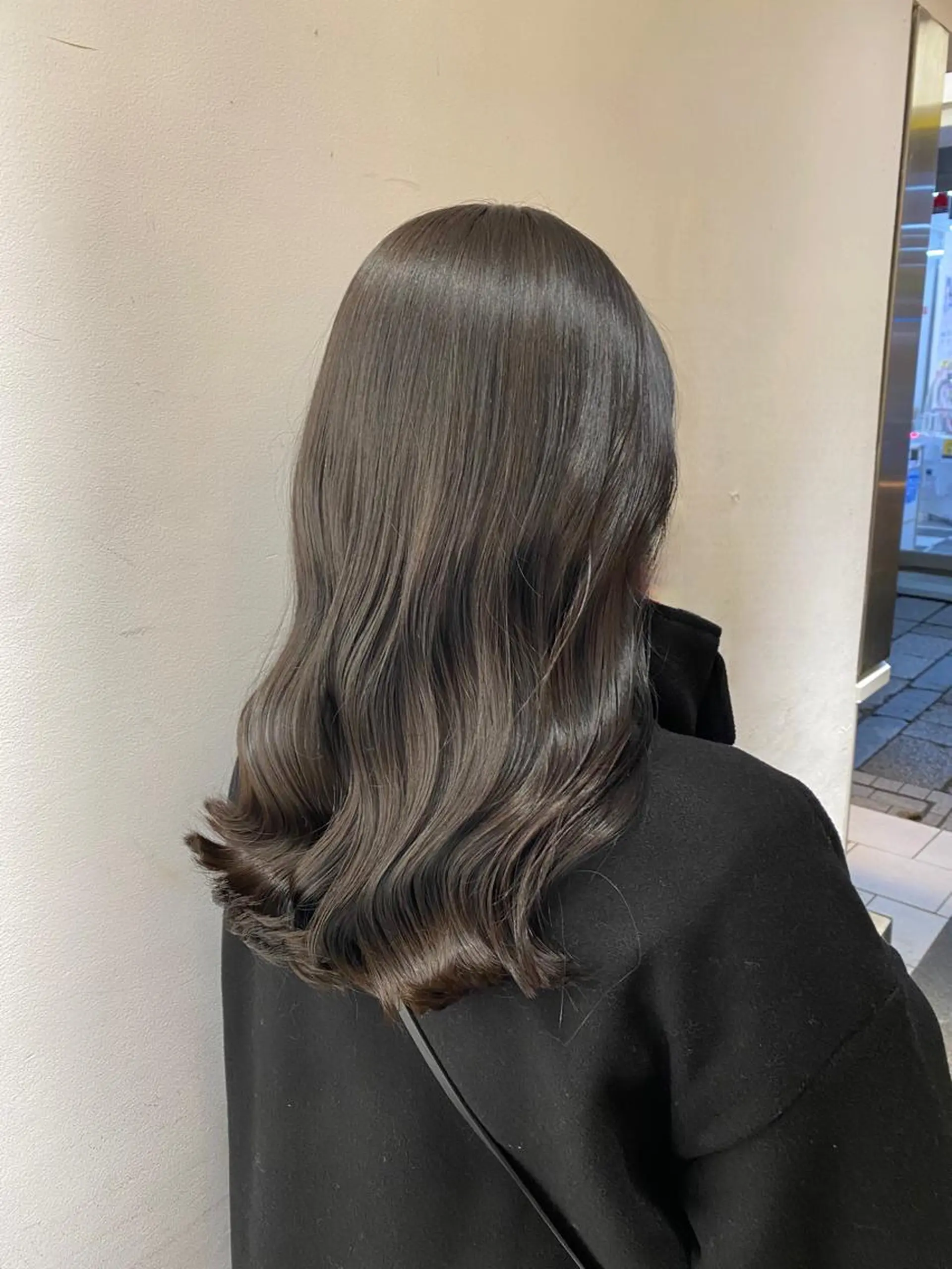 セミロング 村田 灯のヘアスタイル