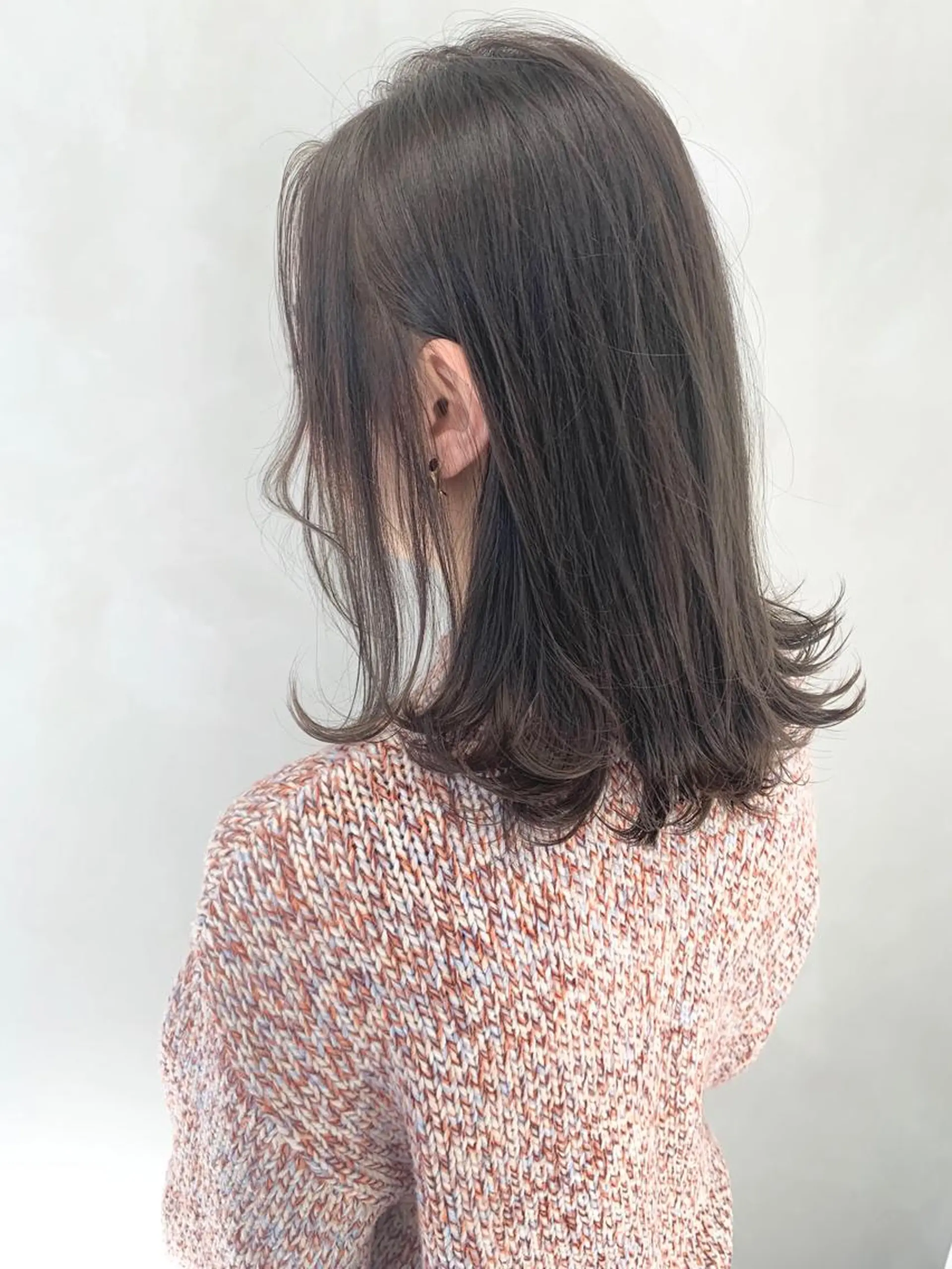 ミディアム カラー アッシュ アッシュグレー アッシュグレージュ グレージュ ヘアカラー トリートメント 💈平島 拓也💈のヘアスタイル