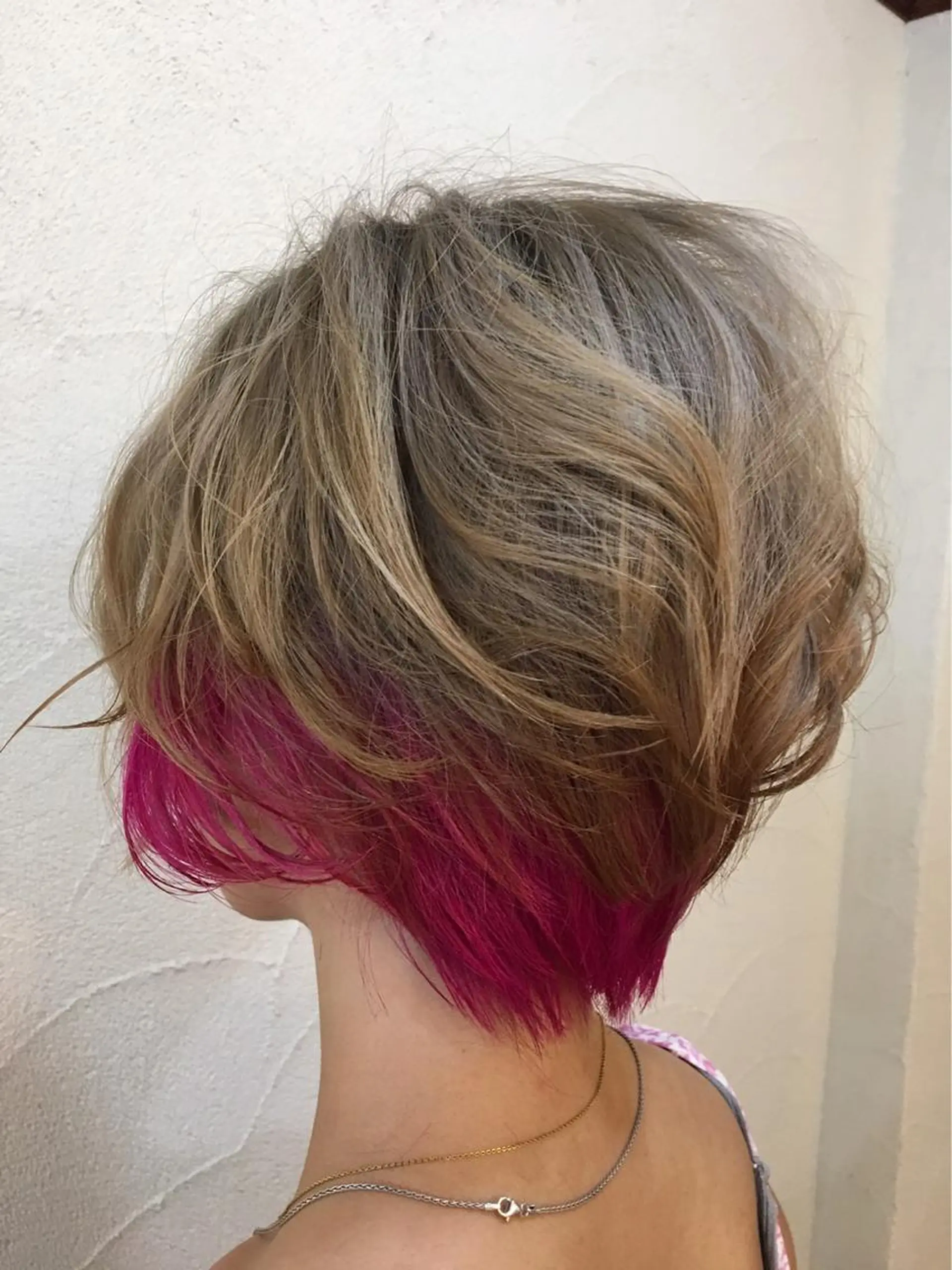 ショート カラー アッシュ ベージュカラー ピンクカラー ✂︎中山竜哉✂︎ 川崎スタイリストのヘアスタイル