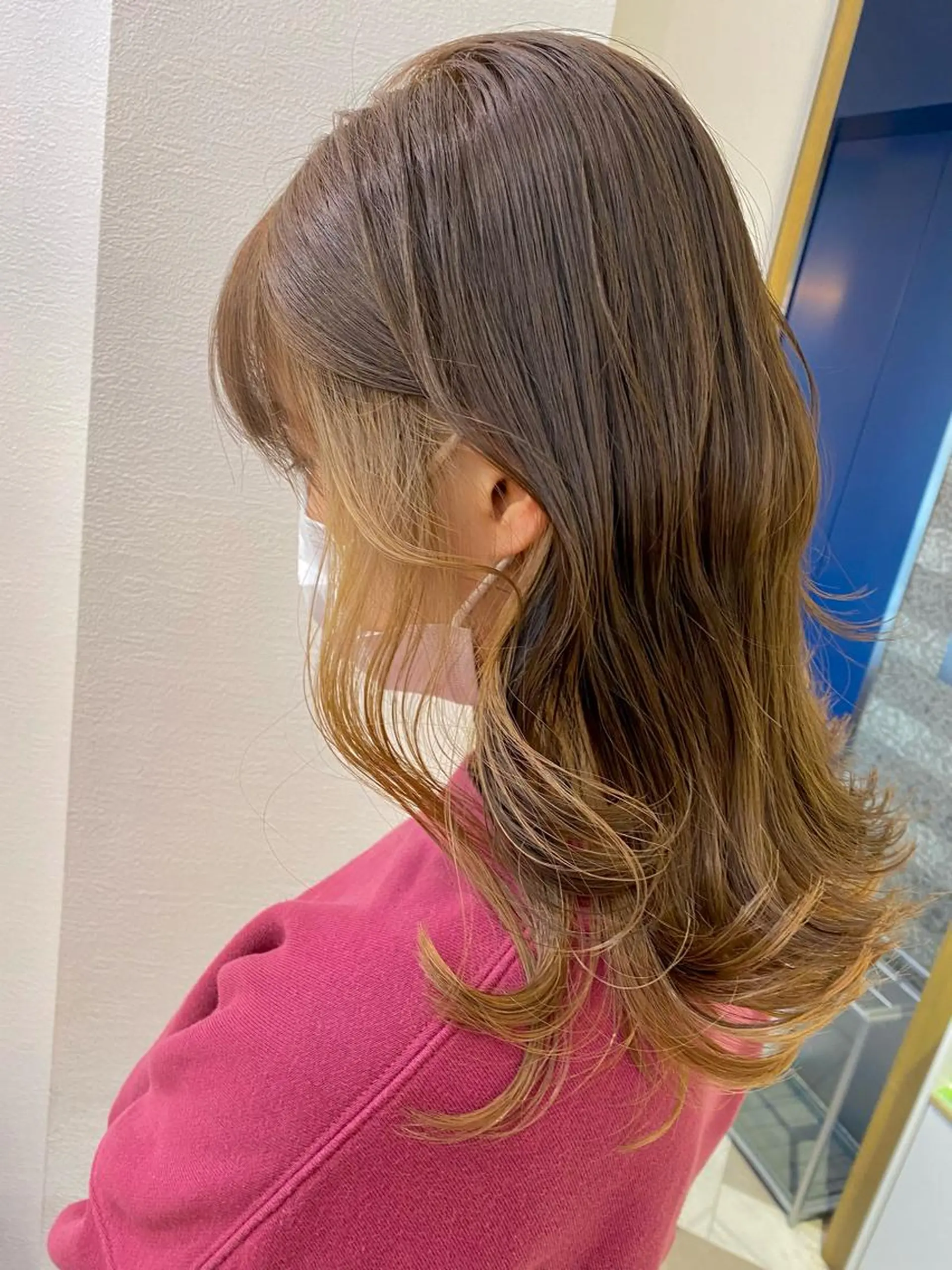 セミロング カラー ヘアカラー トリートメント 顔周り/ブリーチなし /縮毛矯正🫧伊勢のヘアスタイル