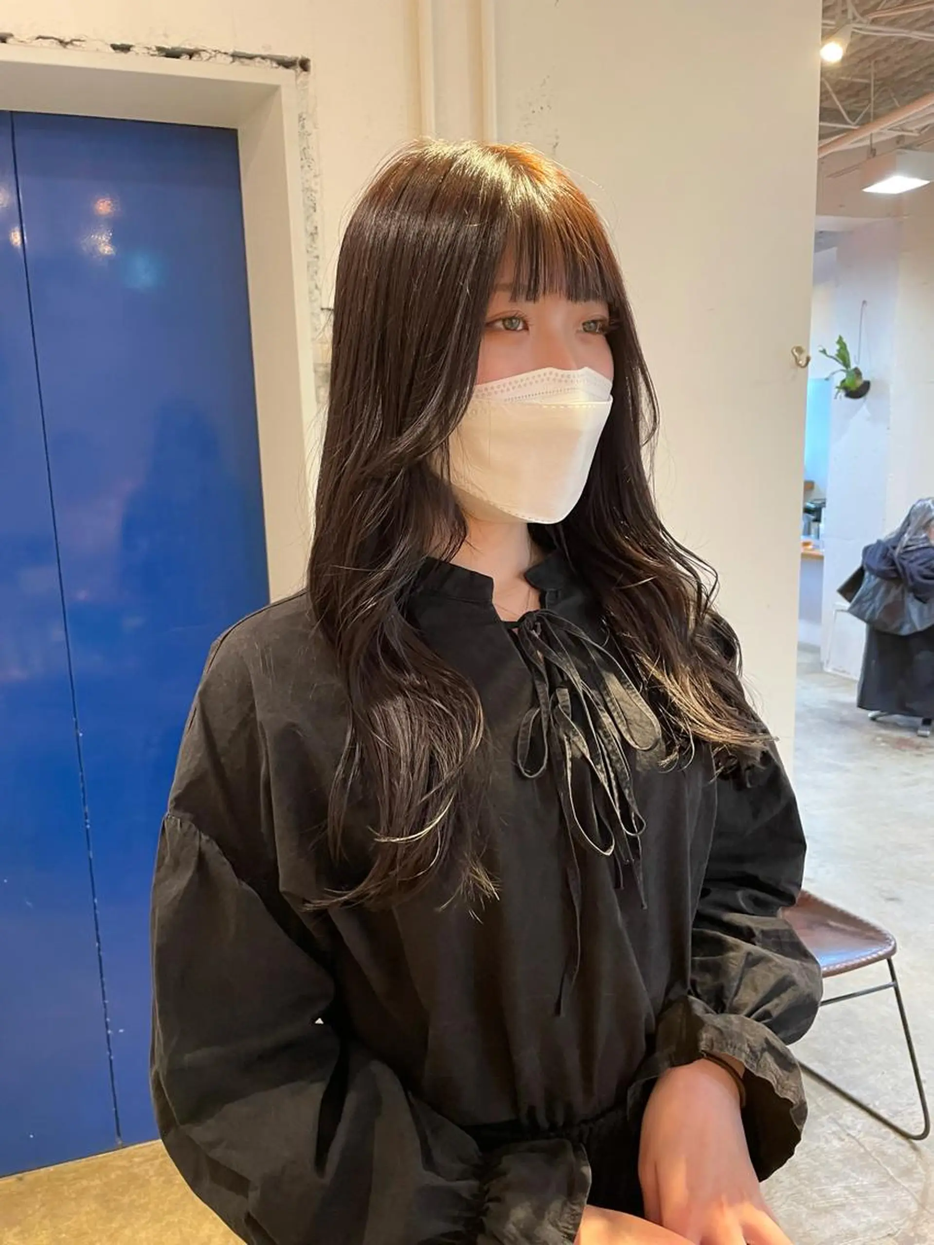 ロング カラー 韓国風ヘア カット ヘアカラー トリートメント MIOベージュカラー 柔らかいカラーのヘアスタイル