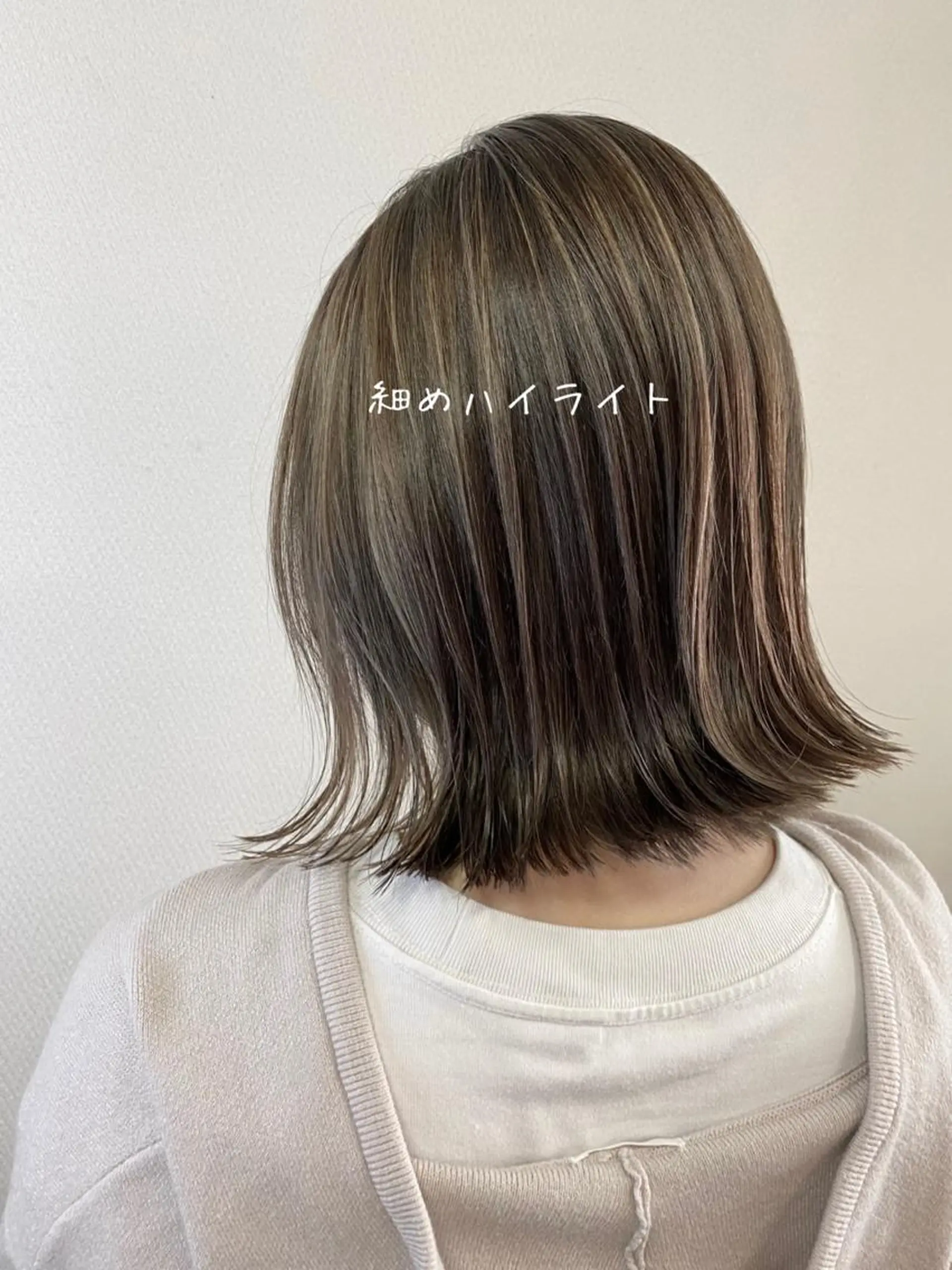 ミディアム 山本 茉希のヘアスタイル