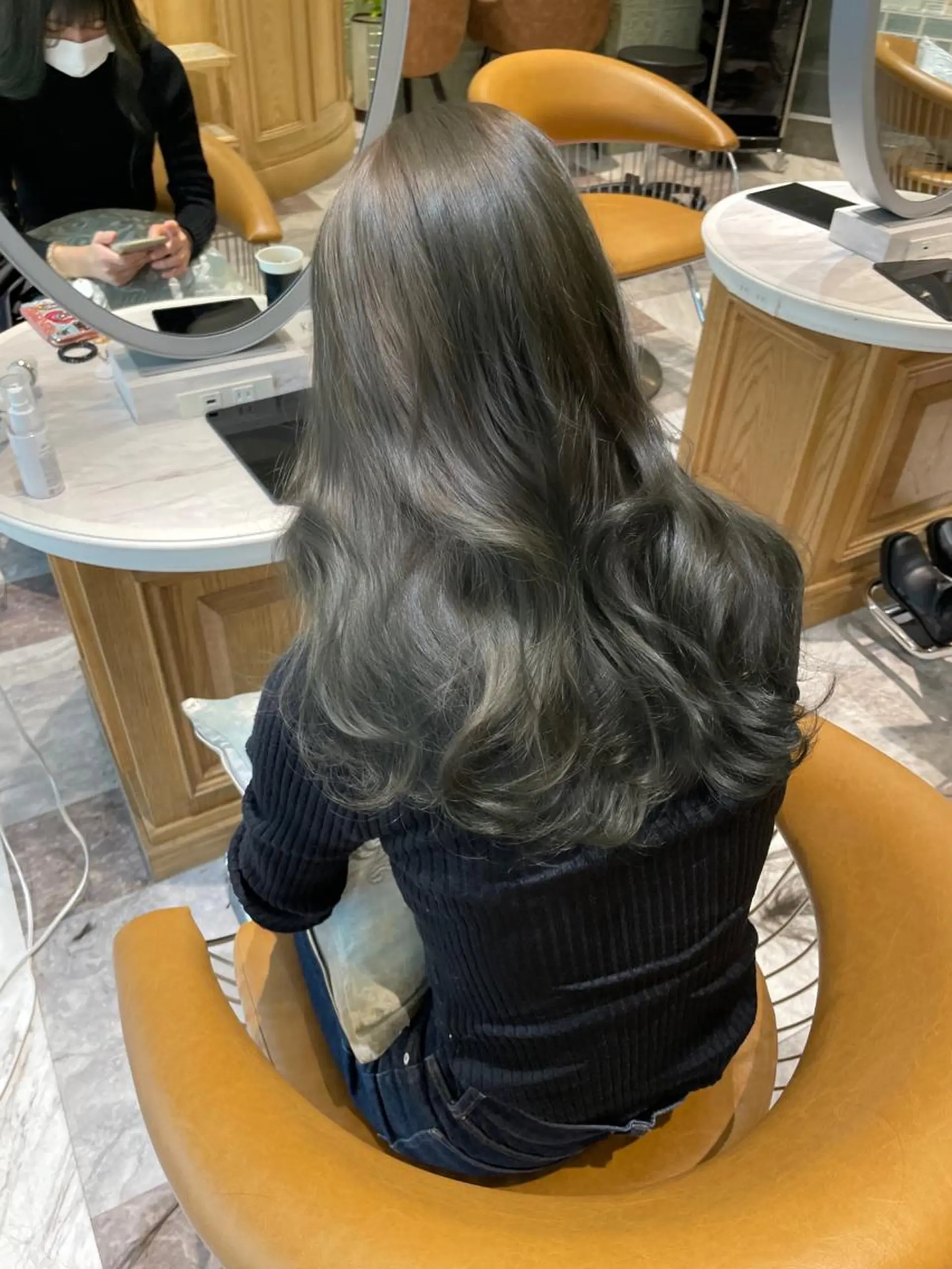 セミロング カラー バレイヤージュ ブリーチ ケアブリーチ ダブルカラー グラデーションカラー 美髪/カラー 美容院🌈渡辺隼也のヘアスタイル