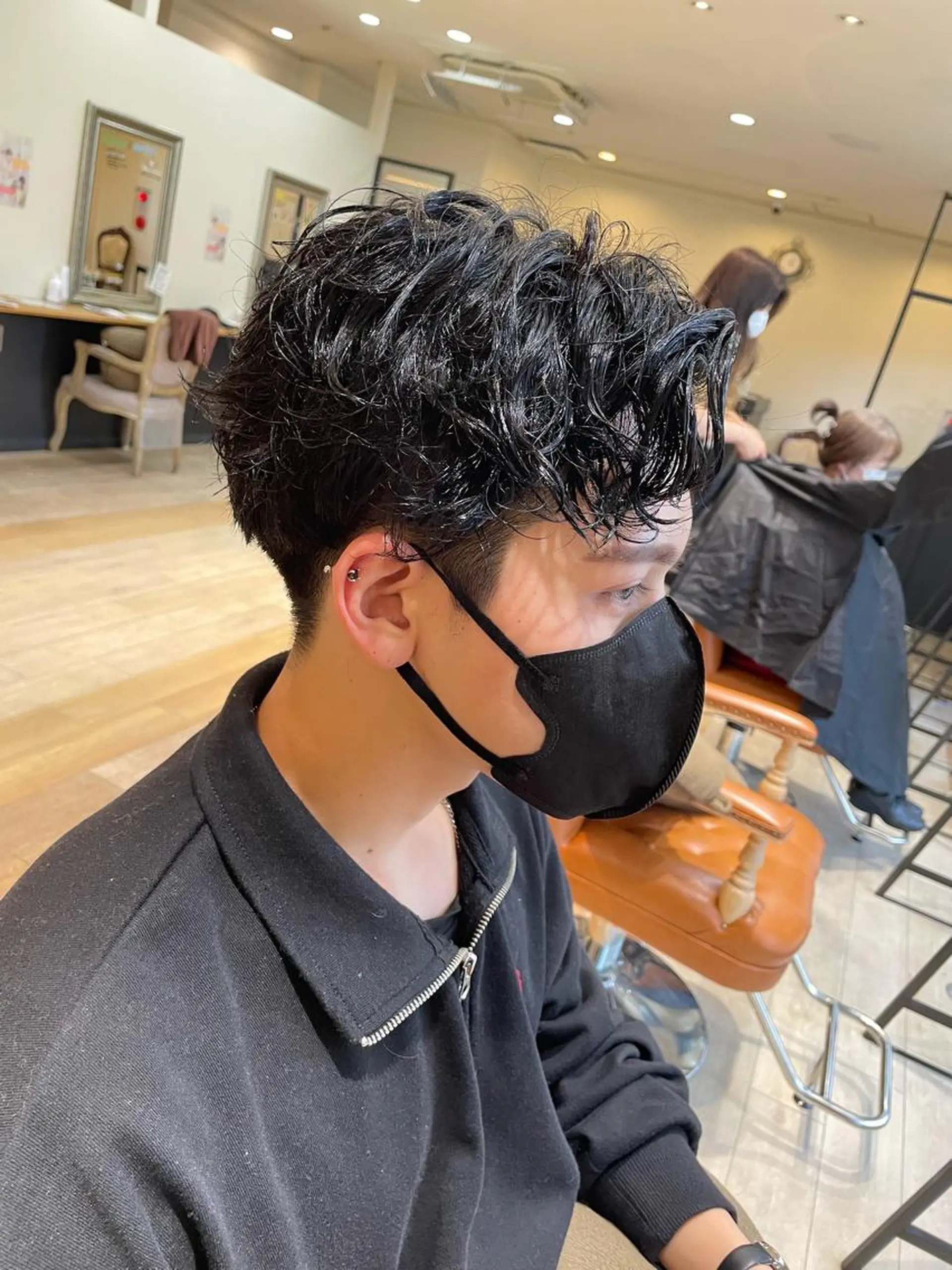 メンズ 亀川蓮 Agu hairのヘアスタイル