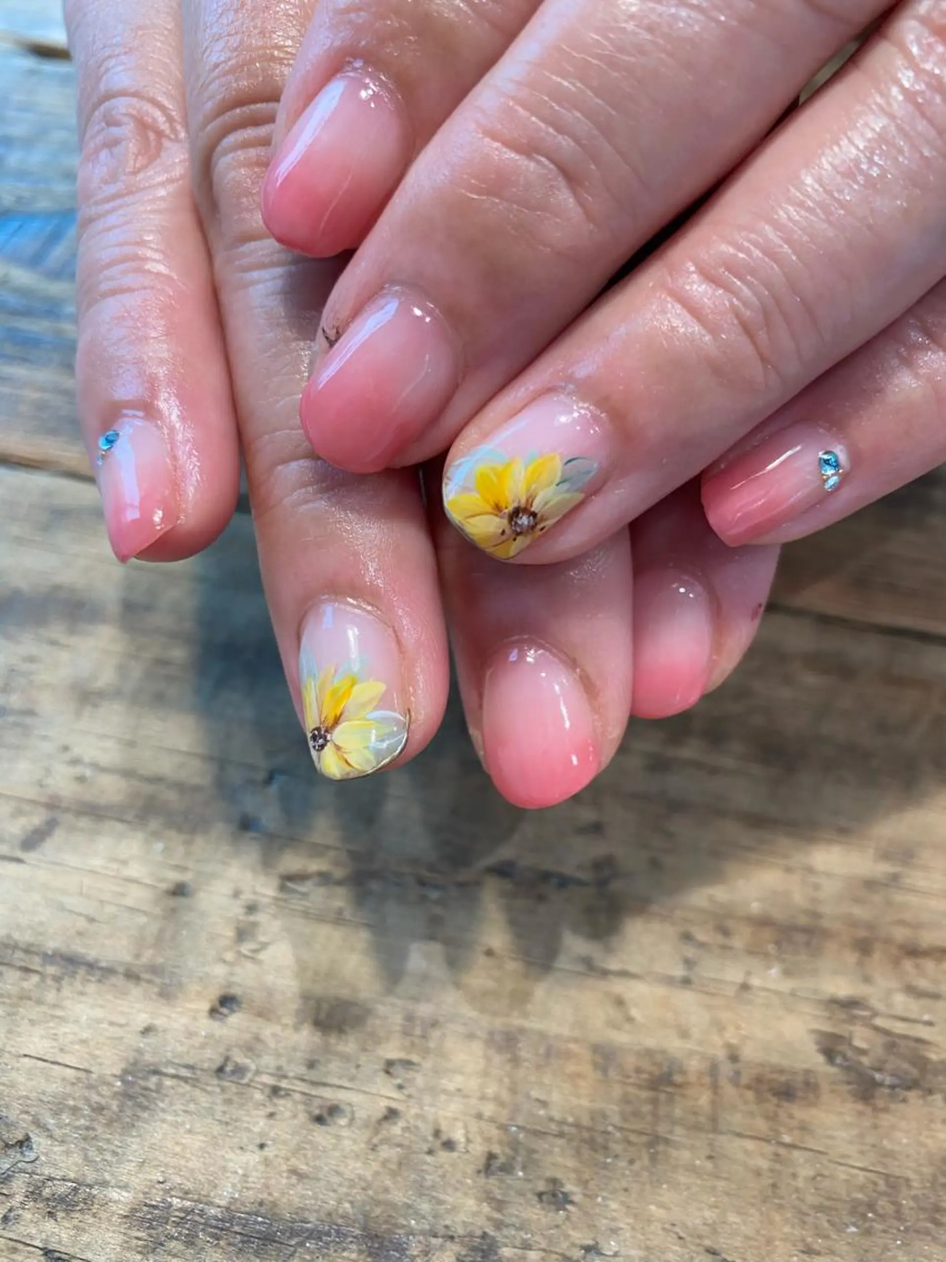 ネイル 佐藤  悠子のネイルデザイン