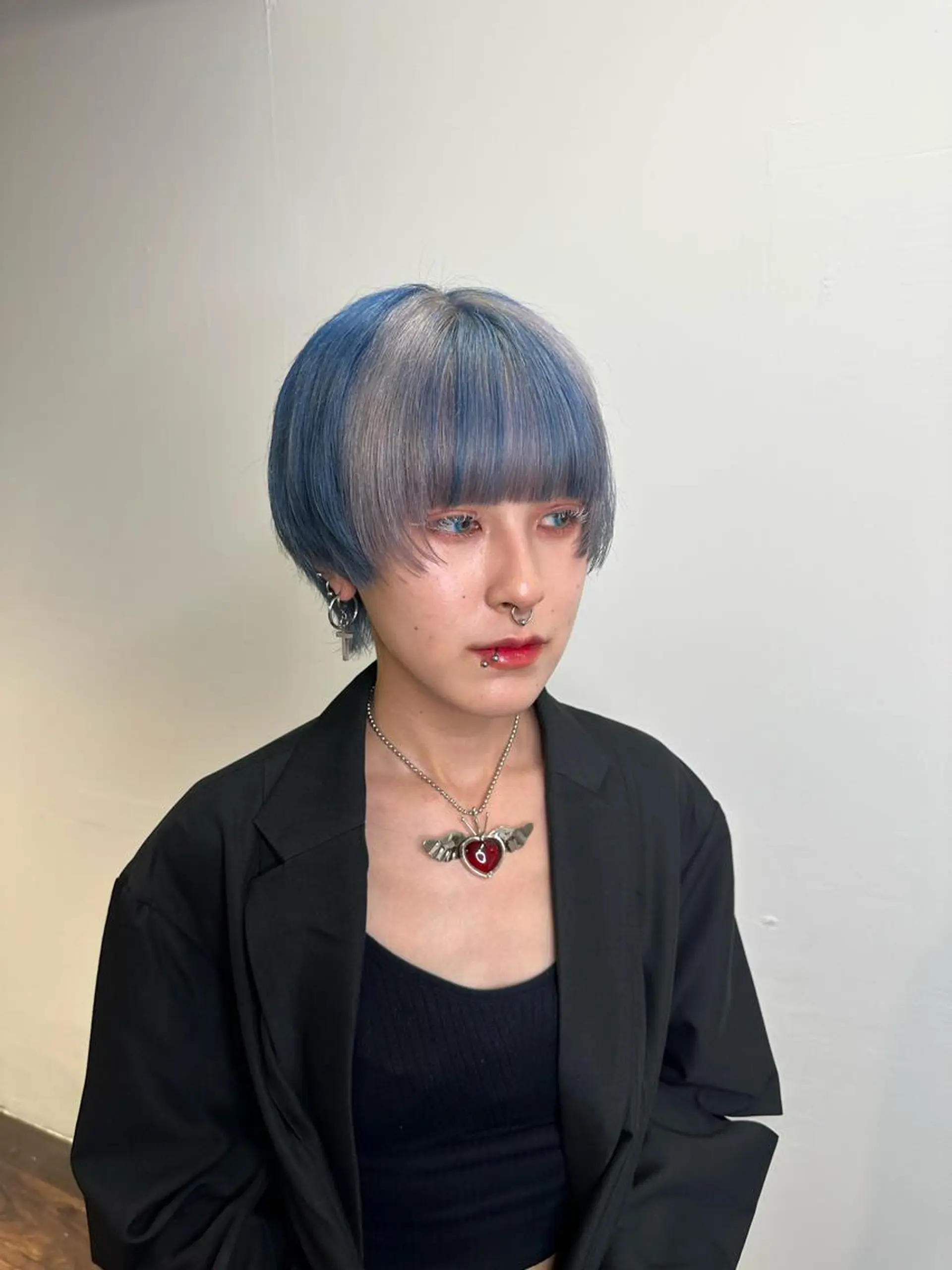 ショート カラー アディクシーカラー ブリーチ ケアブリーチ デザインカラー ハイトーンカラー ワンホンヘア ケラチン/Kaitoのヘアスタイル