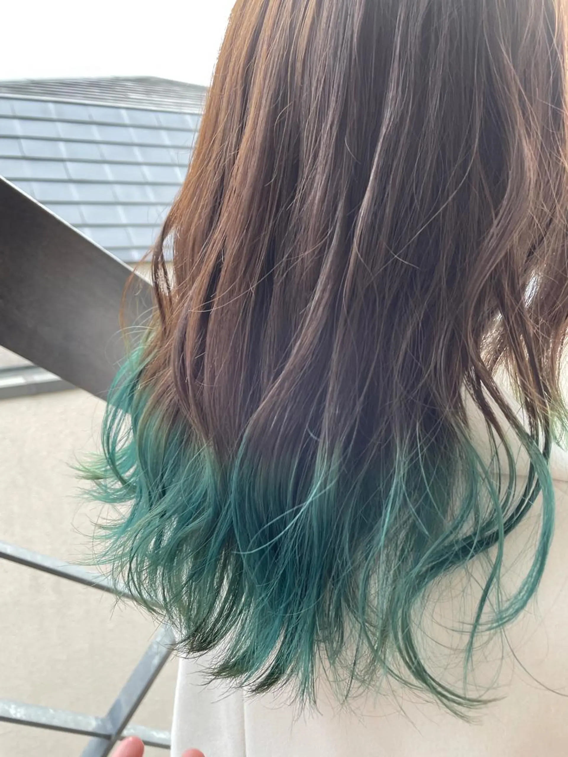 カラー グラデーションカラー ヘアカラー トリートメント ヘアセット 透明感ブリーチ ハイトーンウエダのヘアスタイル