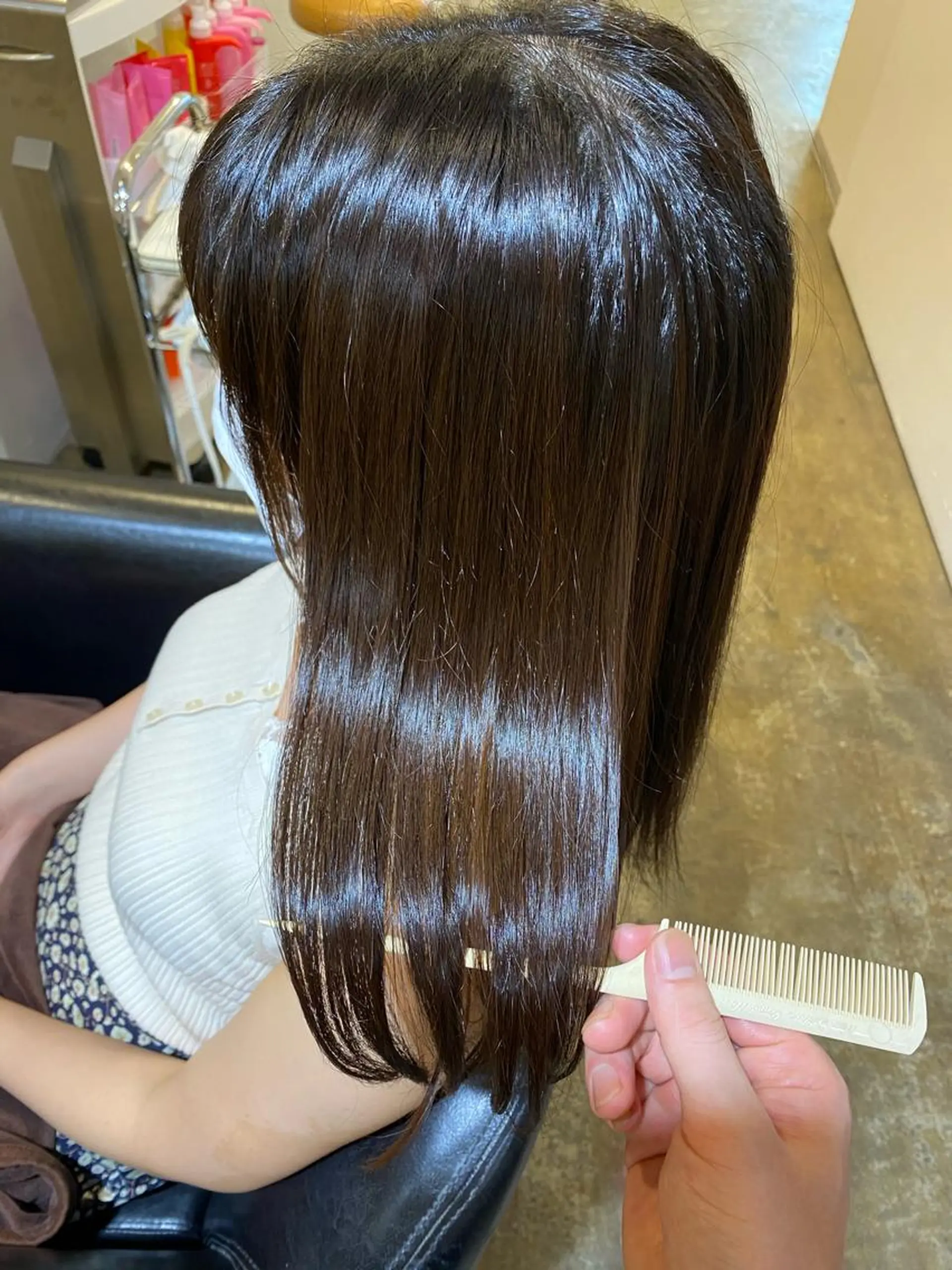 セミロング 髪質改善 hair moija所属・宮成 佑介のヘアスタイル