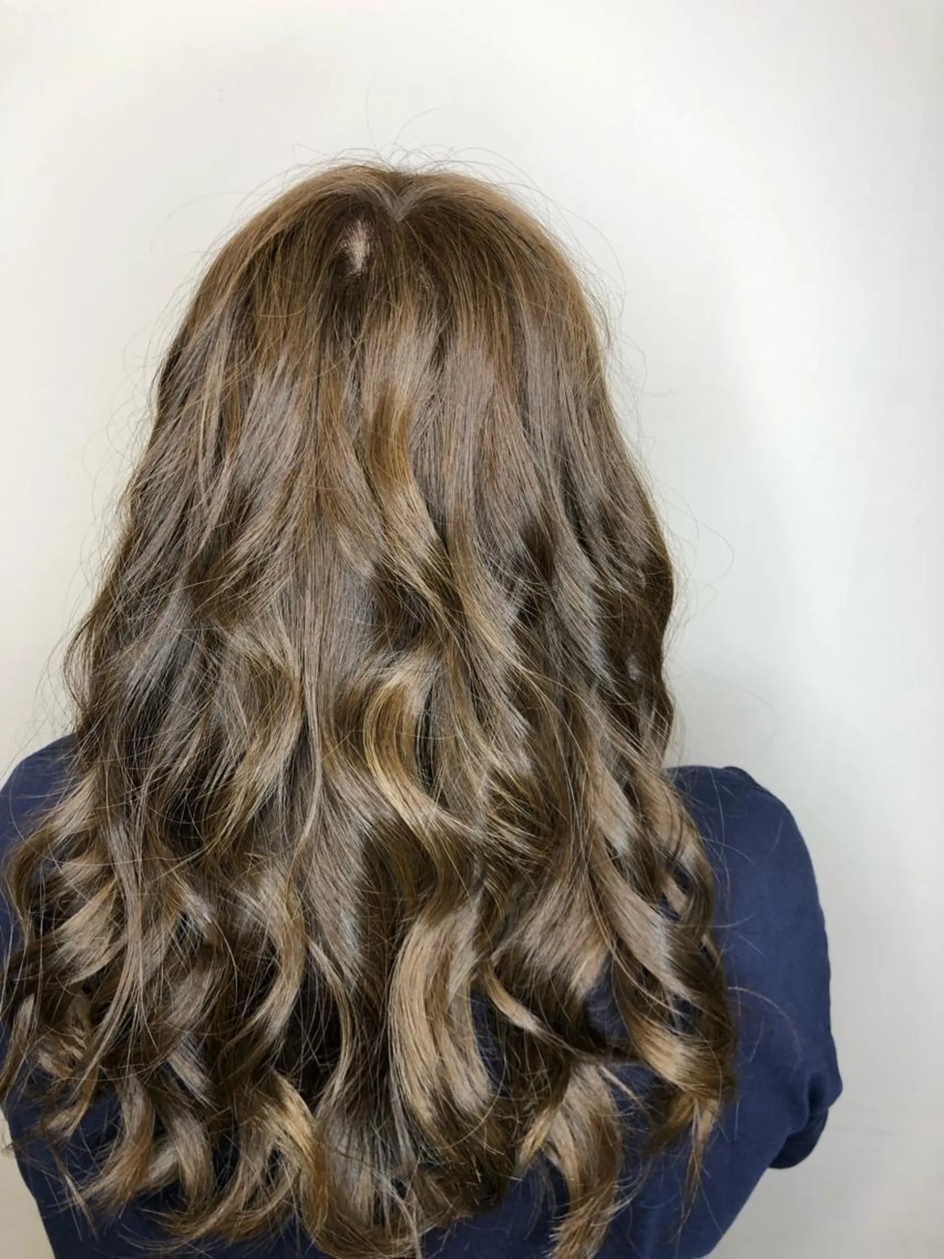 カラー 艶髪職人 山本隼正のヘアスタイル