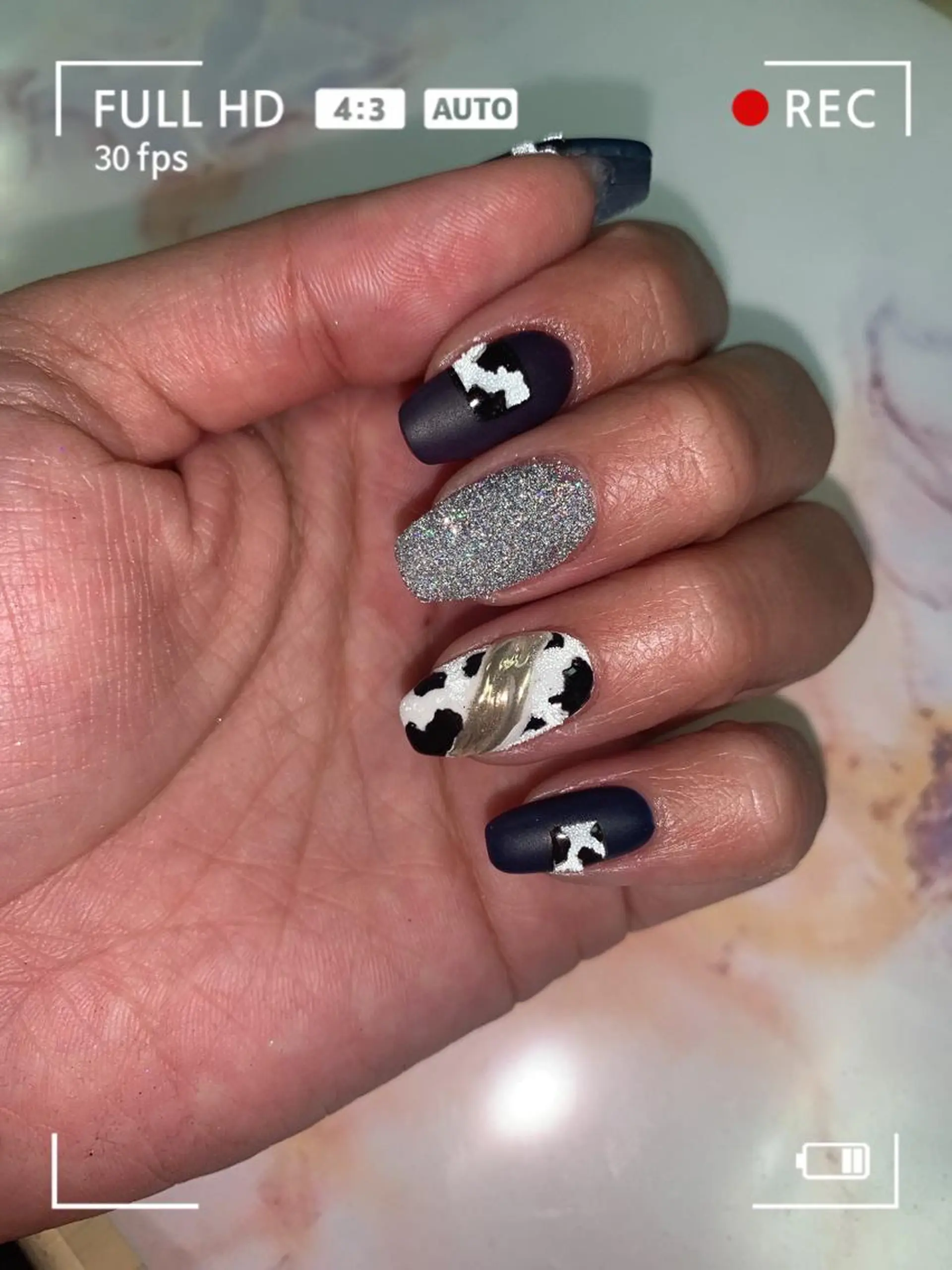 ネイル フラッシュネイル Feliz所属・Feliz 楽しいネイルサロンのネイルデザイン