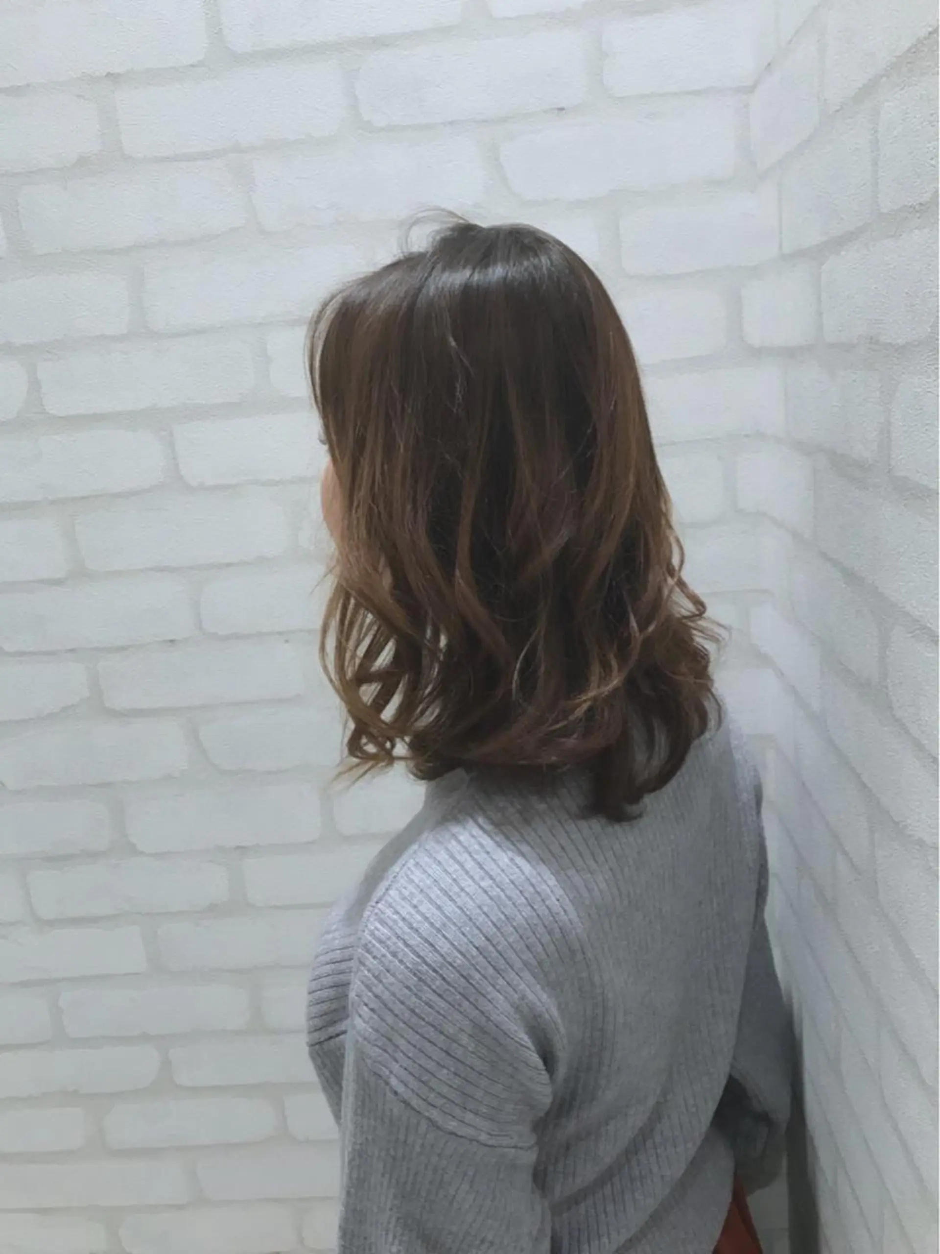 ミディアム ému エミュ　hair &spa所属・近藤 みゅうまのヘアスタイル