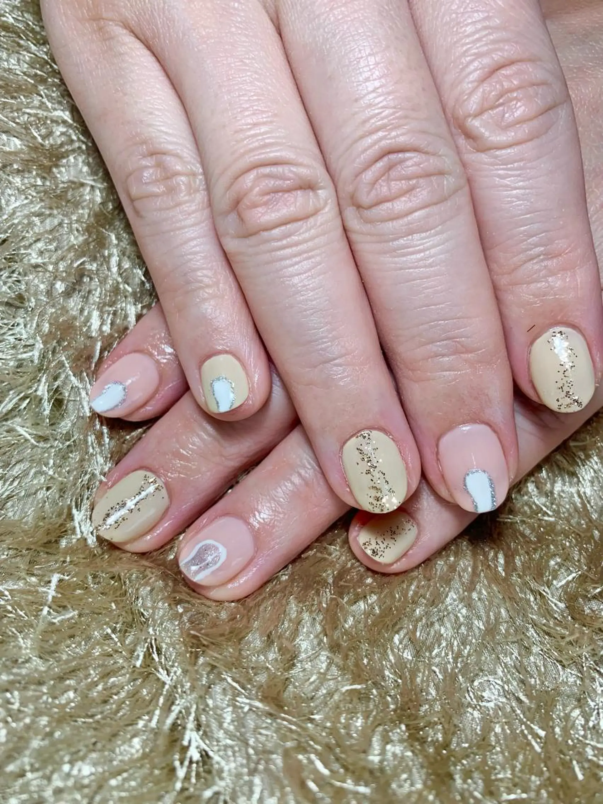 ネイル マルサンカクシカク所属・○△□ 守口市のネイルデザイン