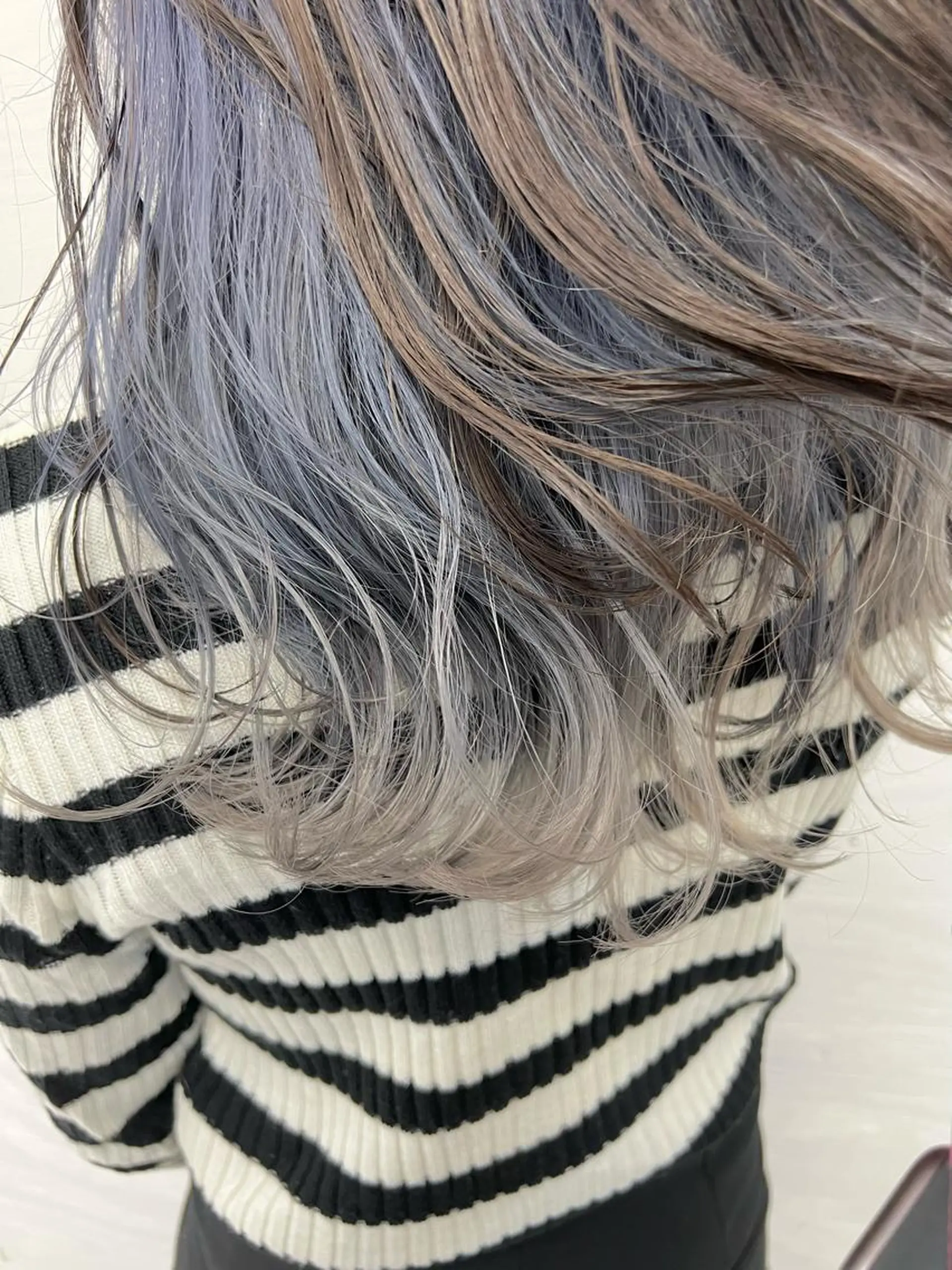 カラー ダメージレスブリーチ /艶髪/横須賀智也のヘアスタイル