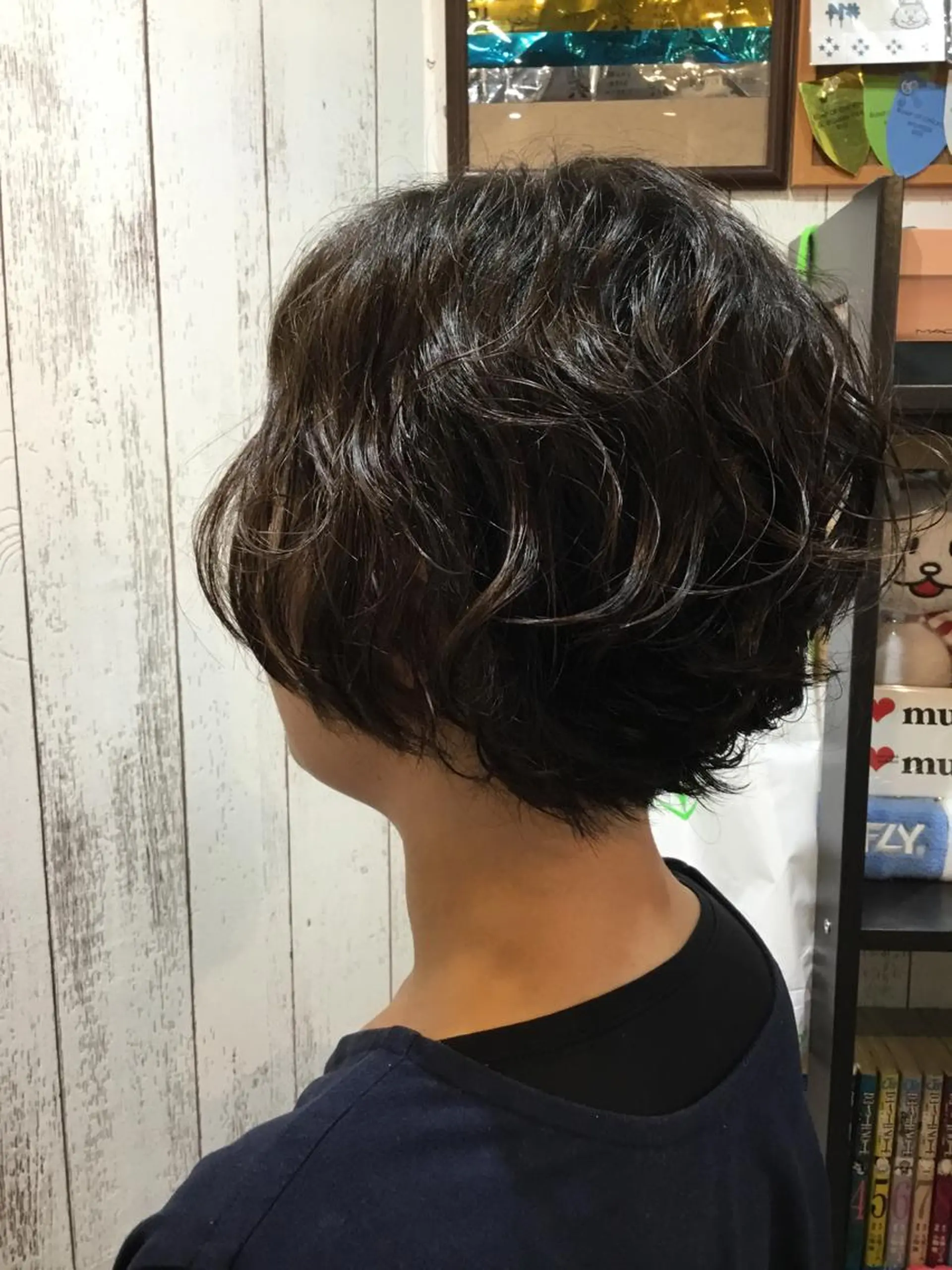 ショート パーマ embrace エンブレイスのヘアスタイル