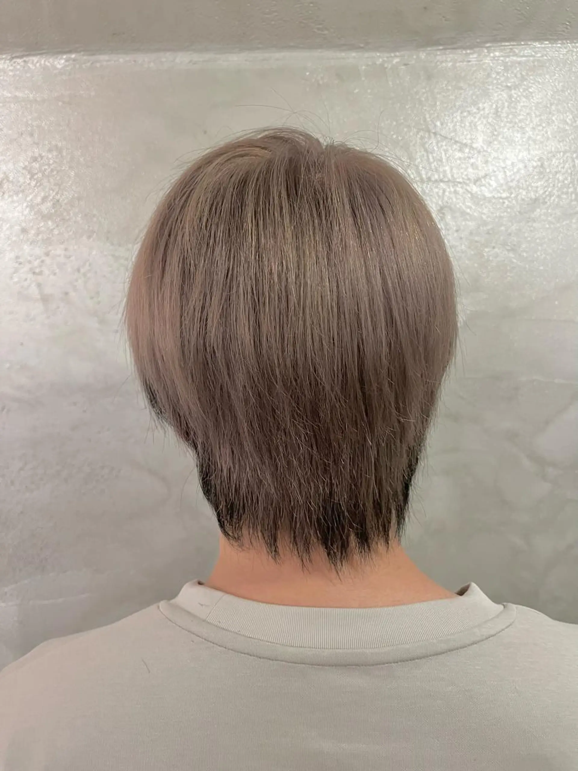 カラー メンズ グレージュ ミルクティーグレージュ ヘアカラー FUJINO RYOのヘアスタイル