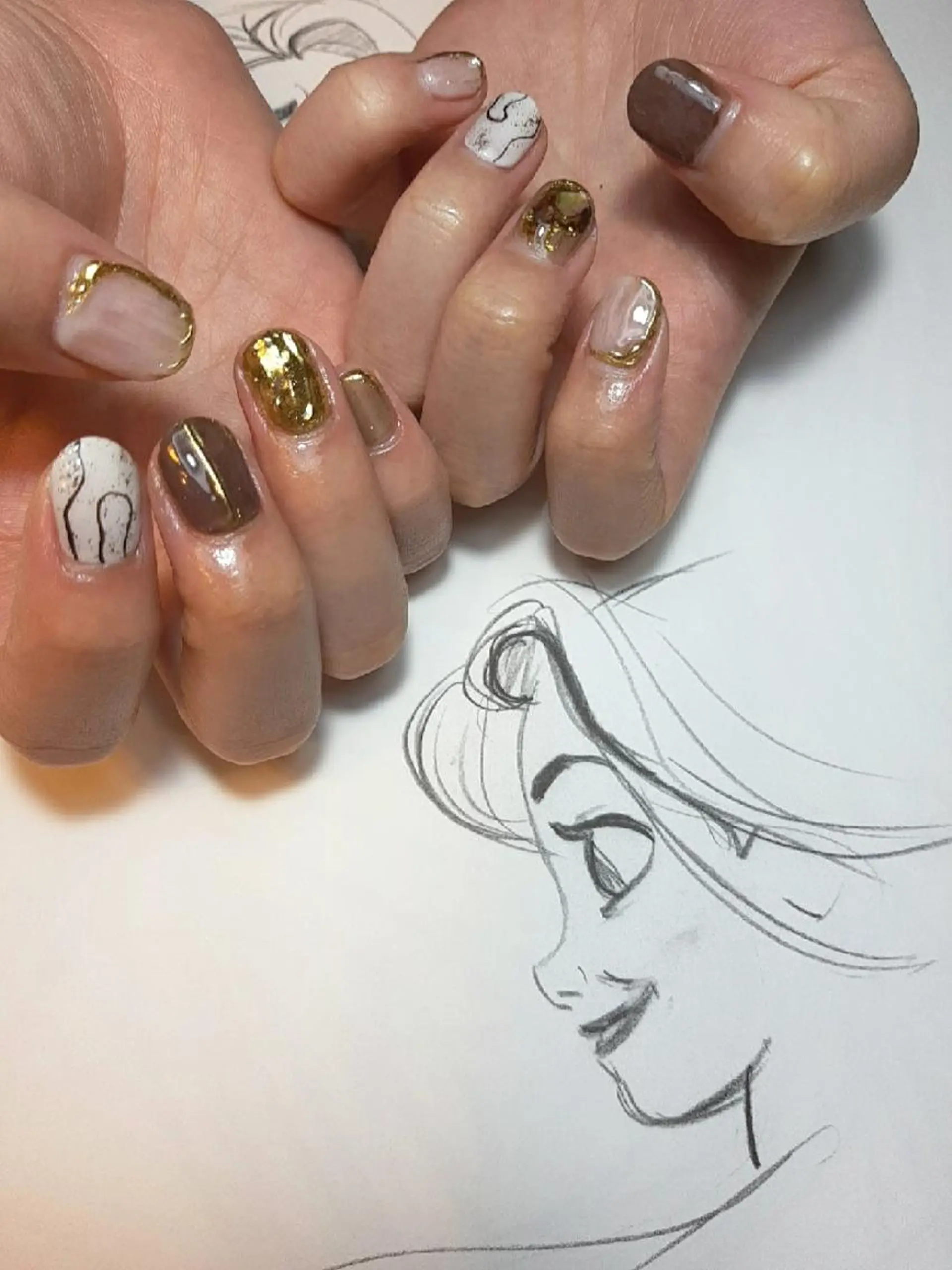 ネイル ミラーネイル ニュアンスネイル owlnail /持込みデザイン専門のネイルデザイン