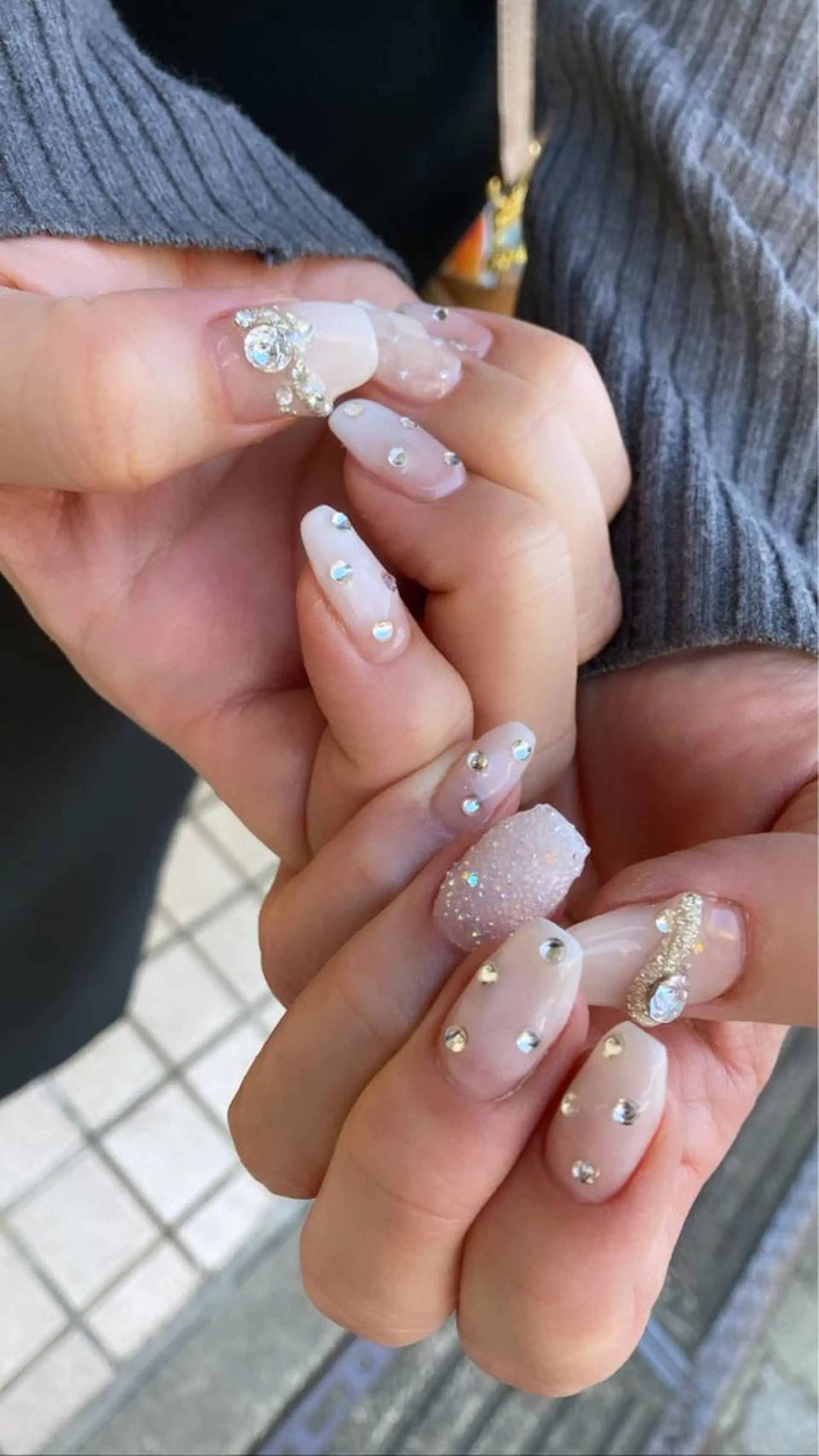 ネイル nailsalon　hue所属・小山 羽奈のネイルデザイン