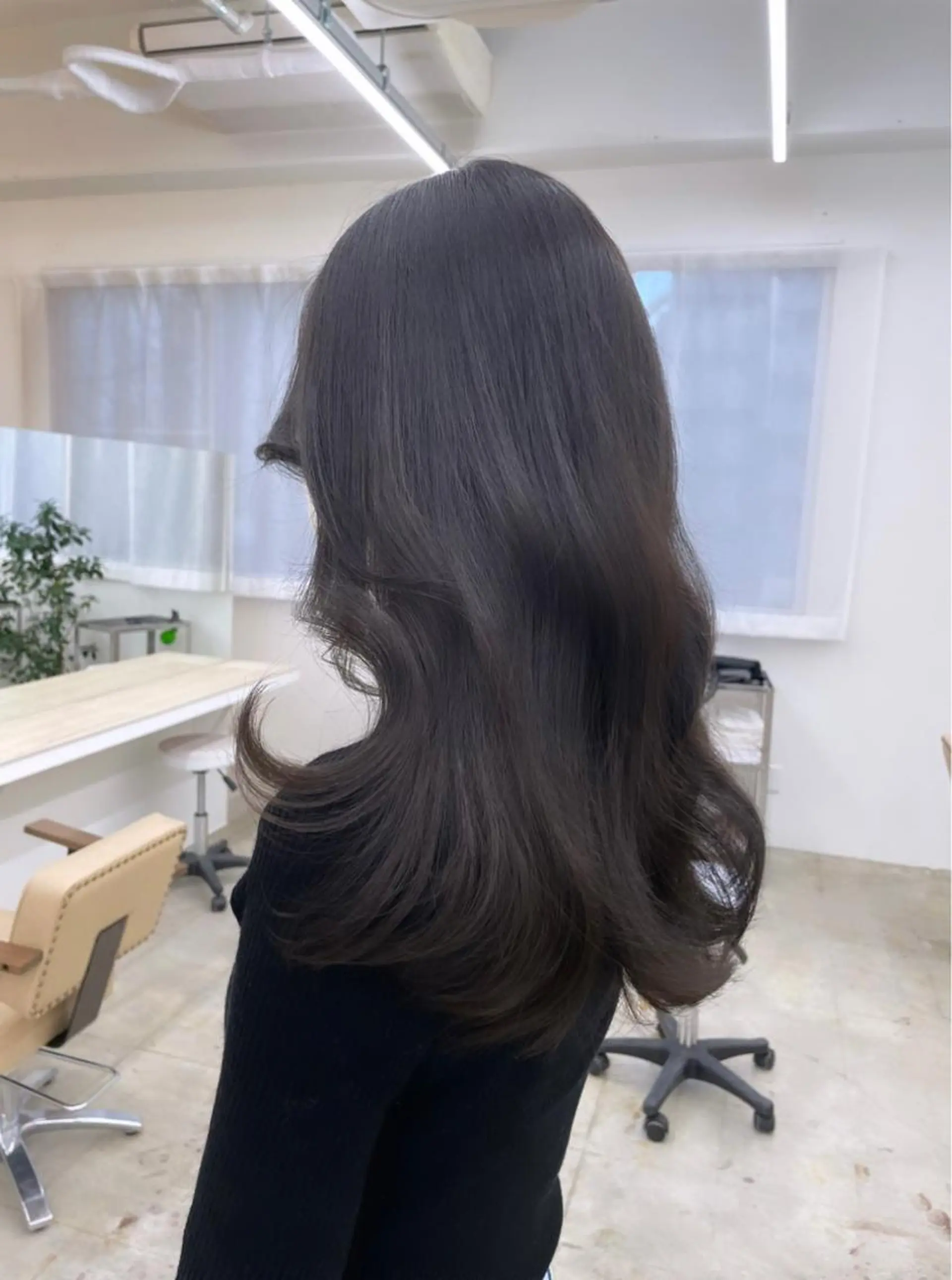 ロング カラー アッシュ 黒髪 ブルーカラー ブルーブラック グレージュ ヘアカラー トリートメント 暖色カラー🍒 ケアブリーチ/akiのヘアスタイル