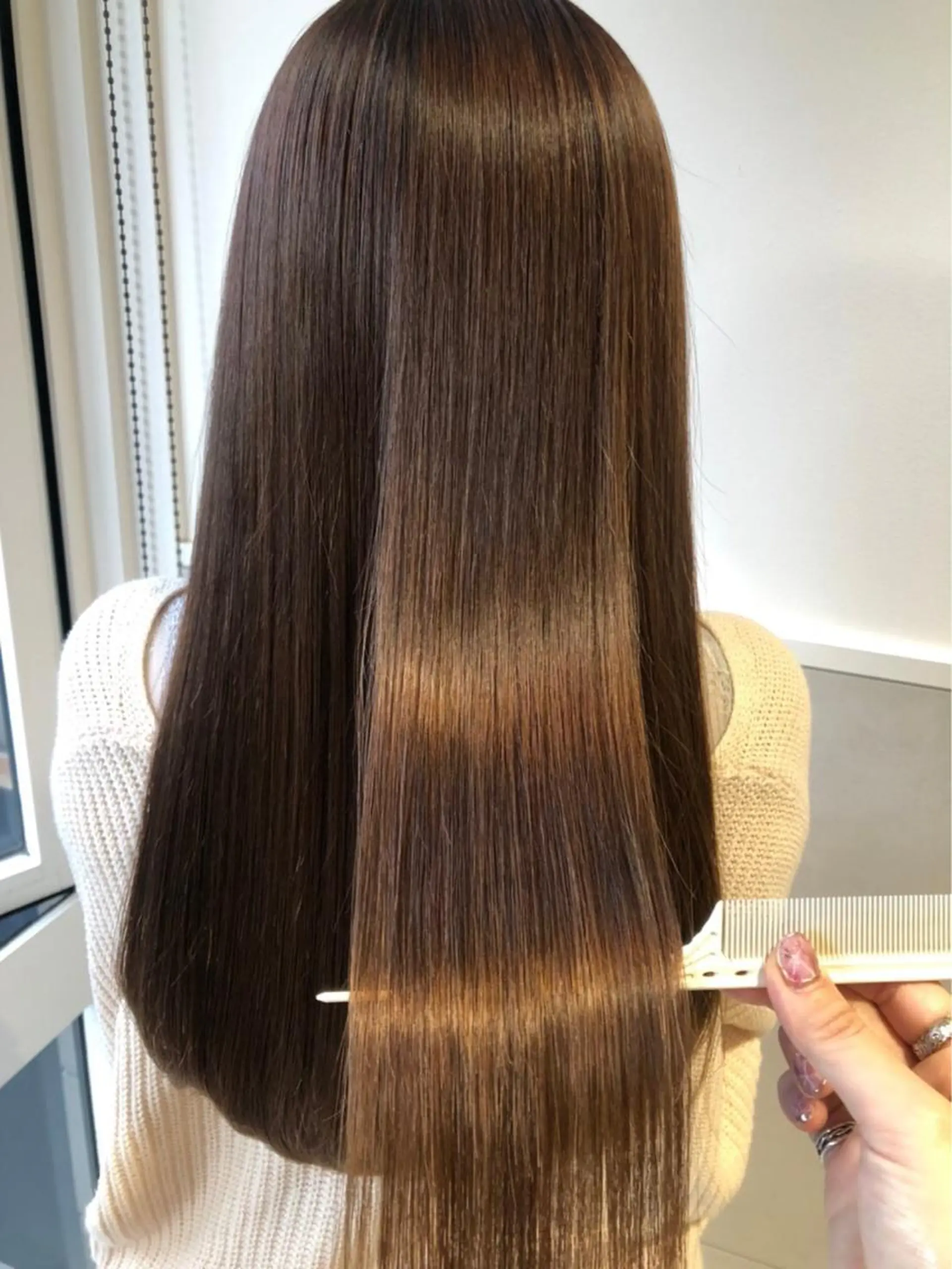 ロング カラー コマツリサ ROCCO eastのヘアスタイル