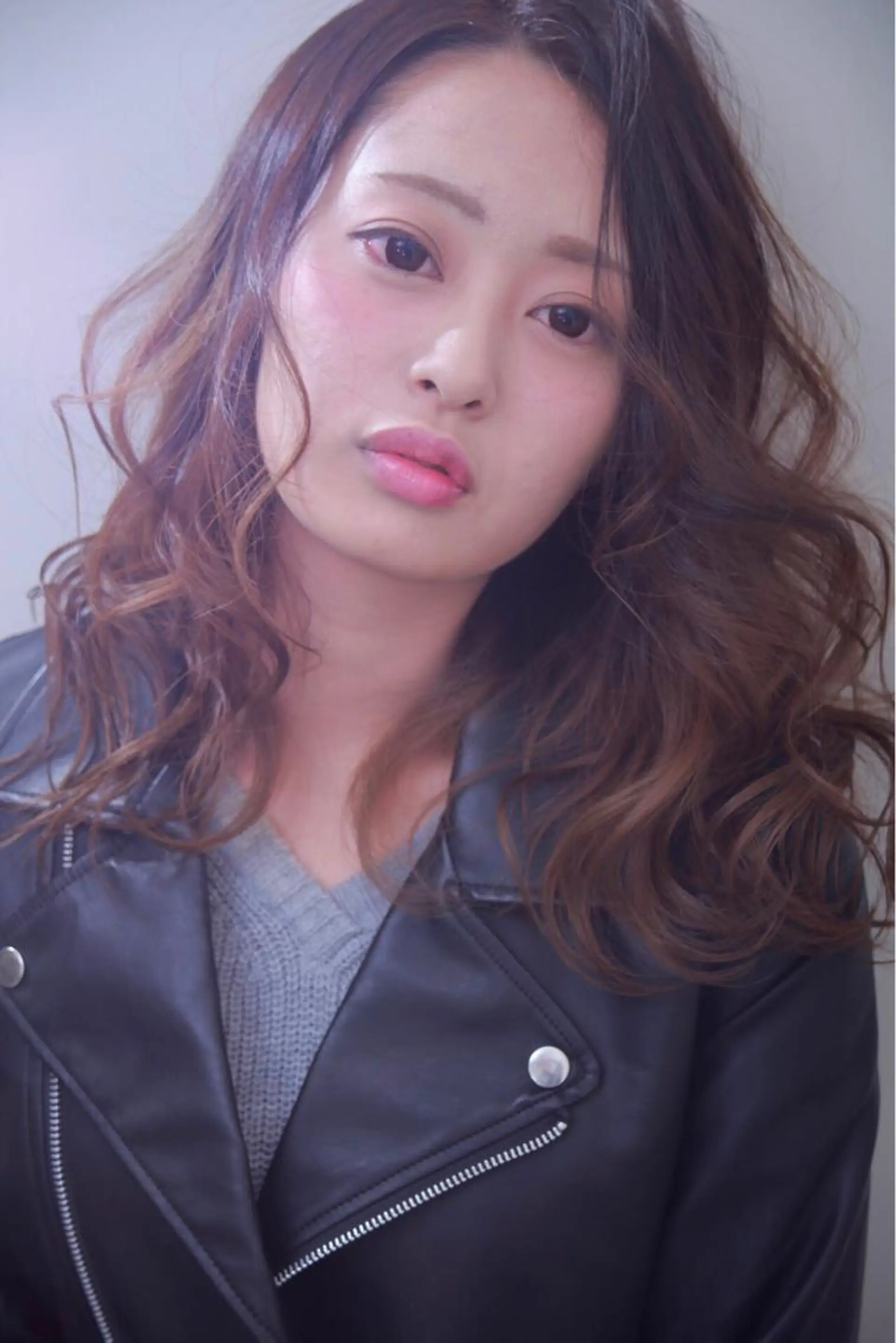 セミロング 伊藤 裕貴のヘアスタイル
