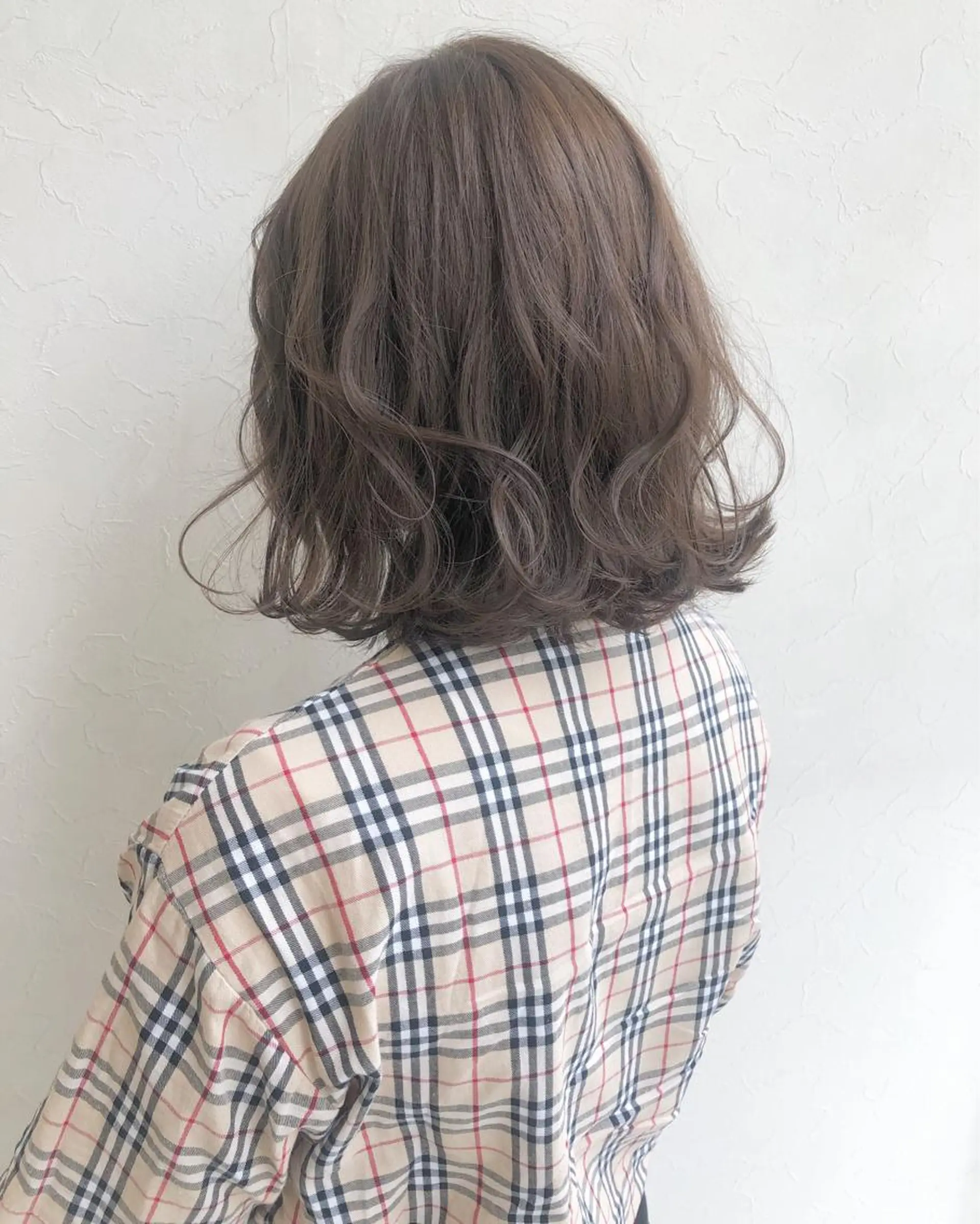 ミディアム カラー nakahara madokaのヘアスタイル
