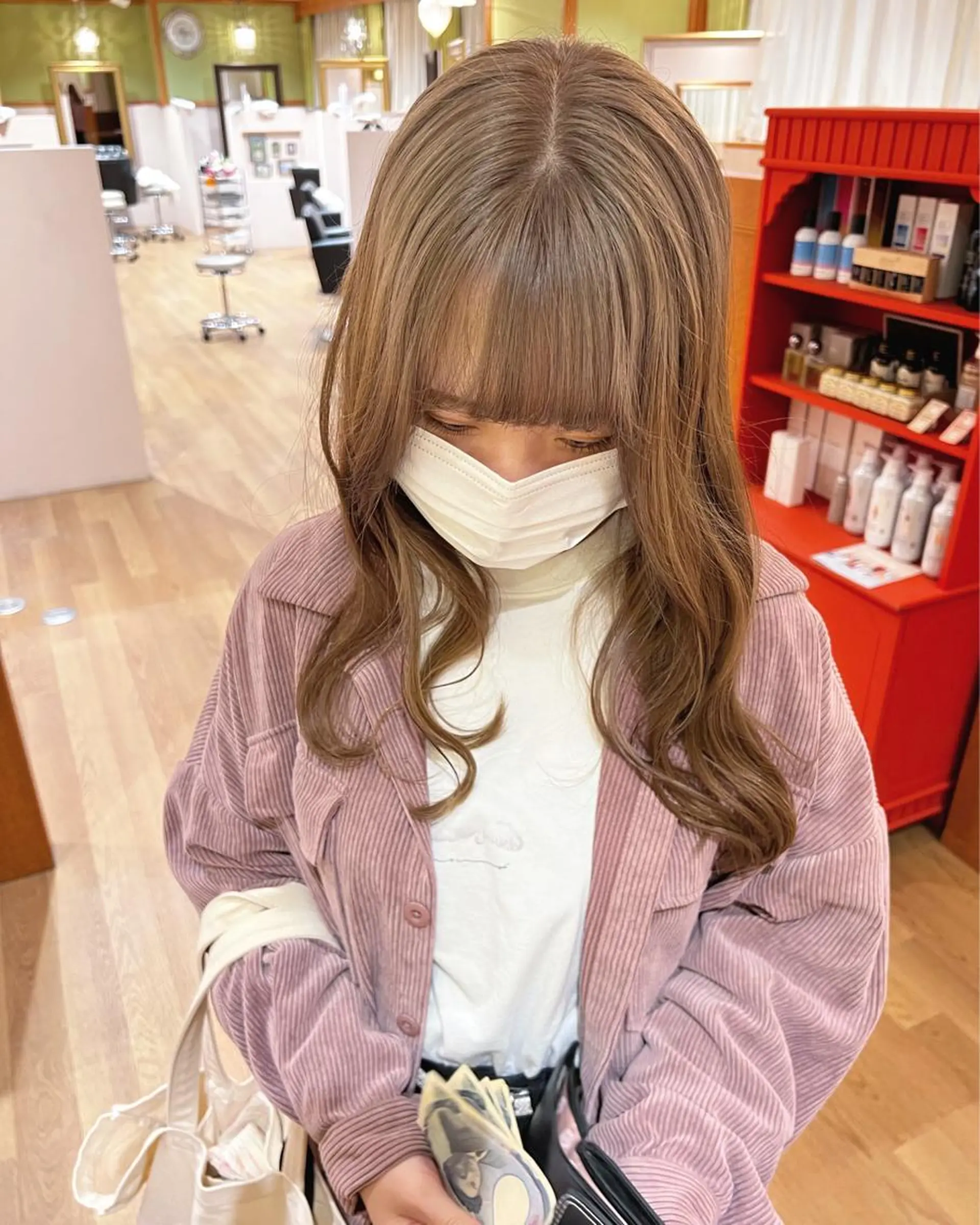 ロング カラー Lita所属・Lita KANAのヘアスタイル