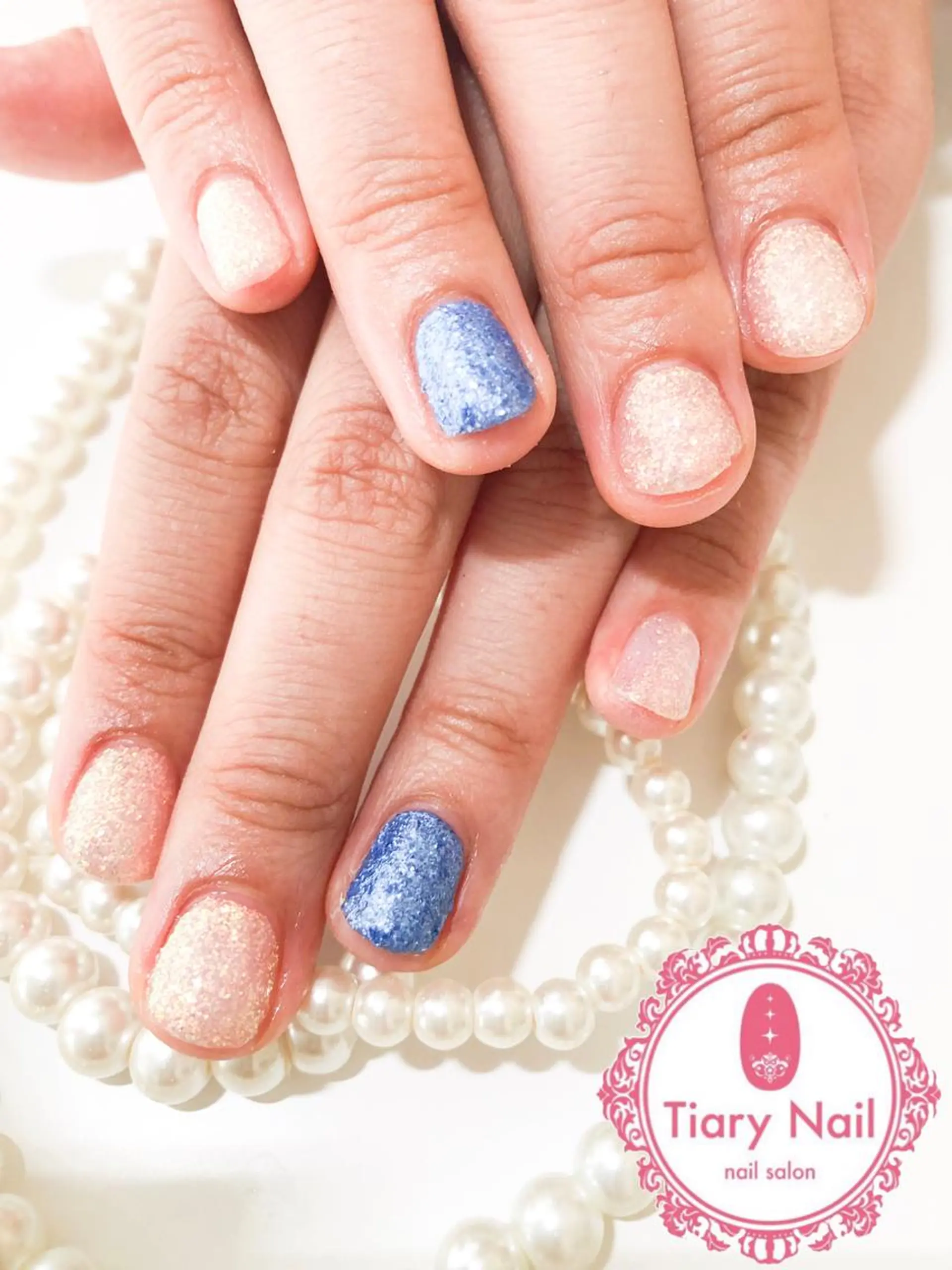 ネイル ラメ(グリッター) tiarynail K Kのネイルデザイン