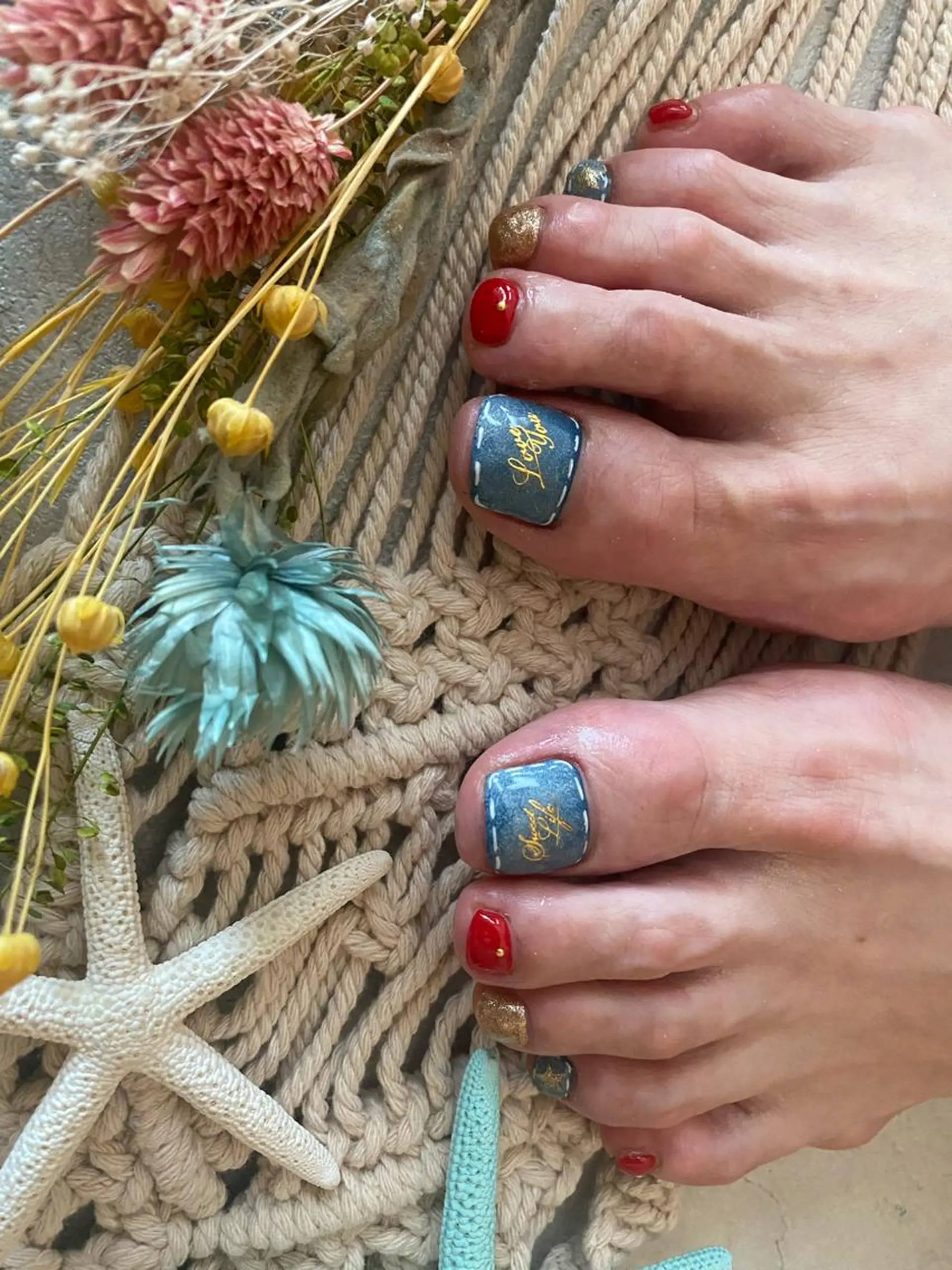 ネイル フットネイル ëmma nail_ by chulaのネイルデザイン