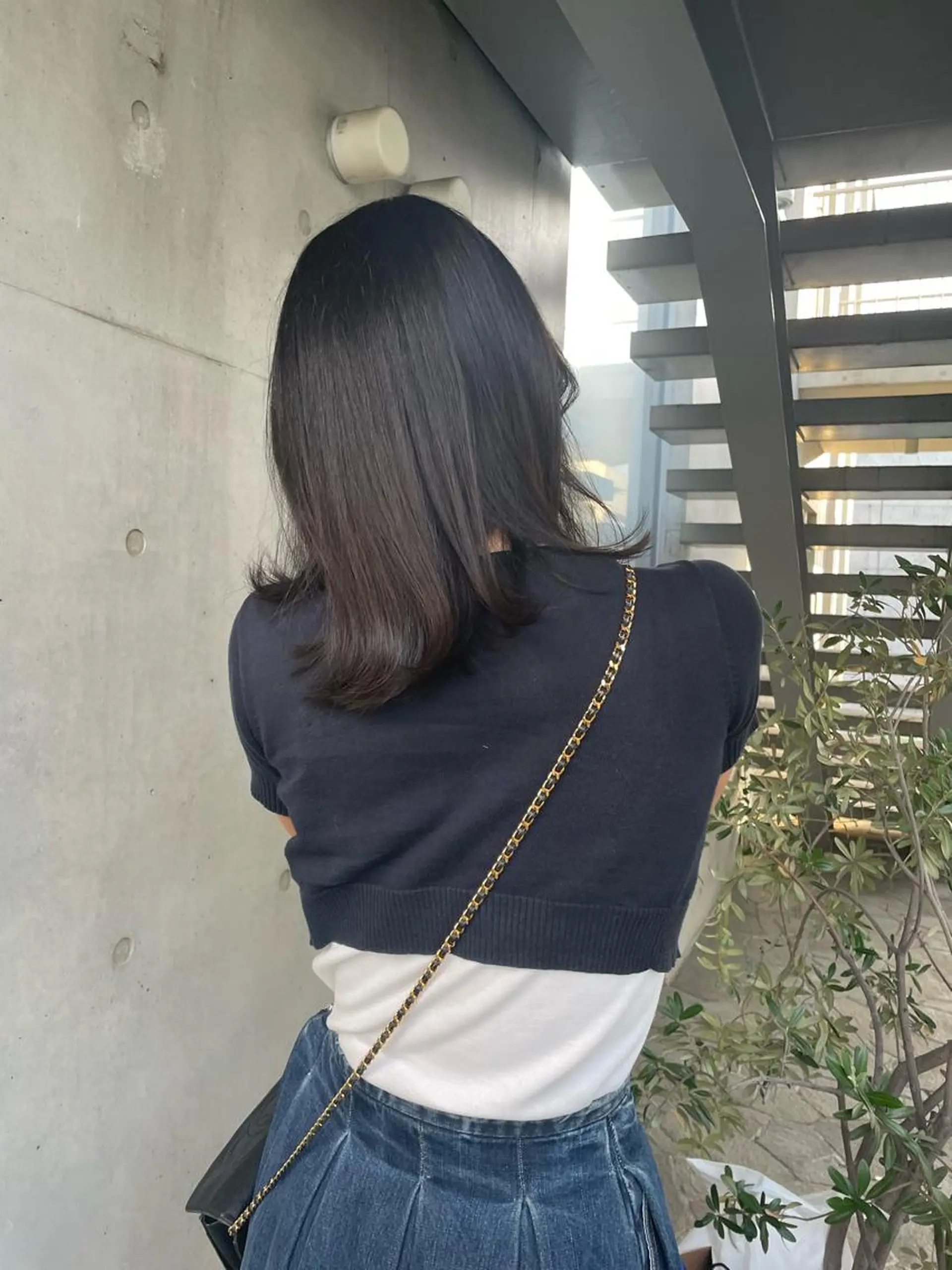 ミディアム カラー グレージュ オリーブグレージュ オリーブグレー カット ヘアカラー トリートメント レイヤーカット🎀 kanaのヘアスタイル