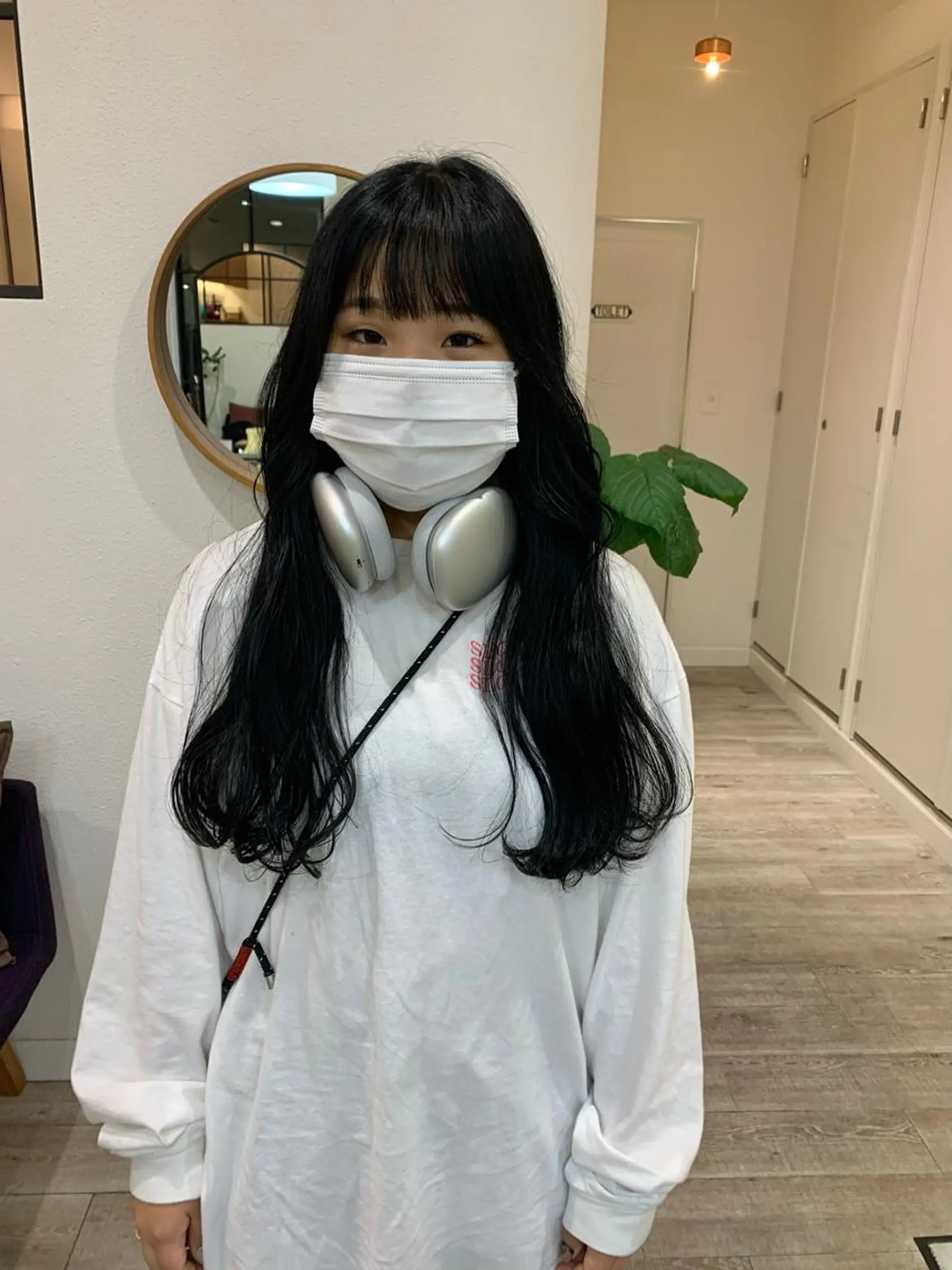 ロング カラー 黒髪 ブルーカラー ブルーブラック Door代官山所属・詩織/パーマ /代官山のヘアスタイル