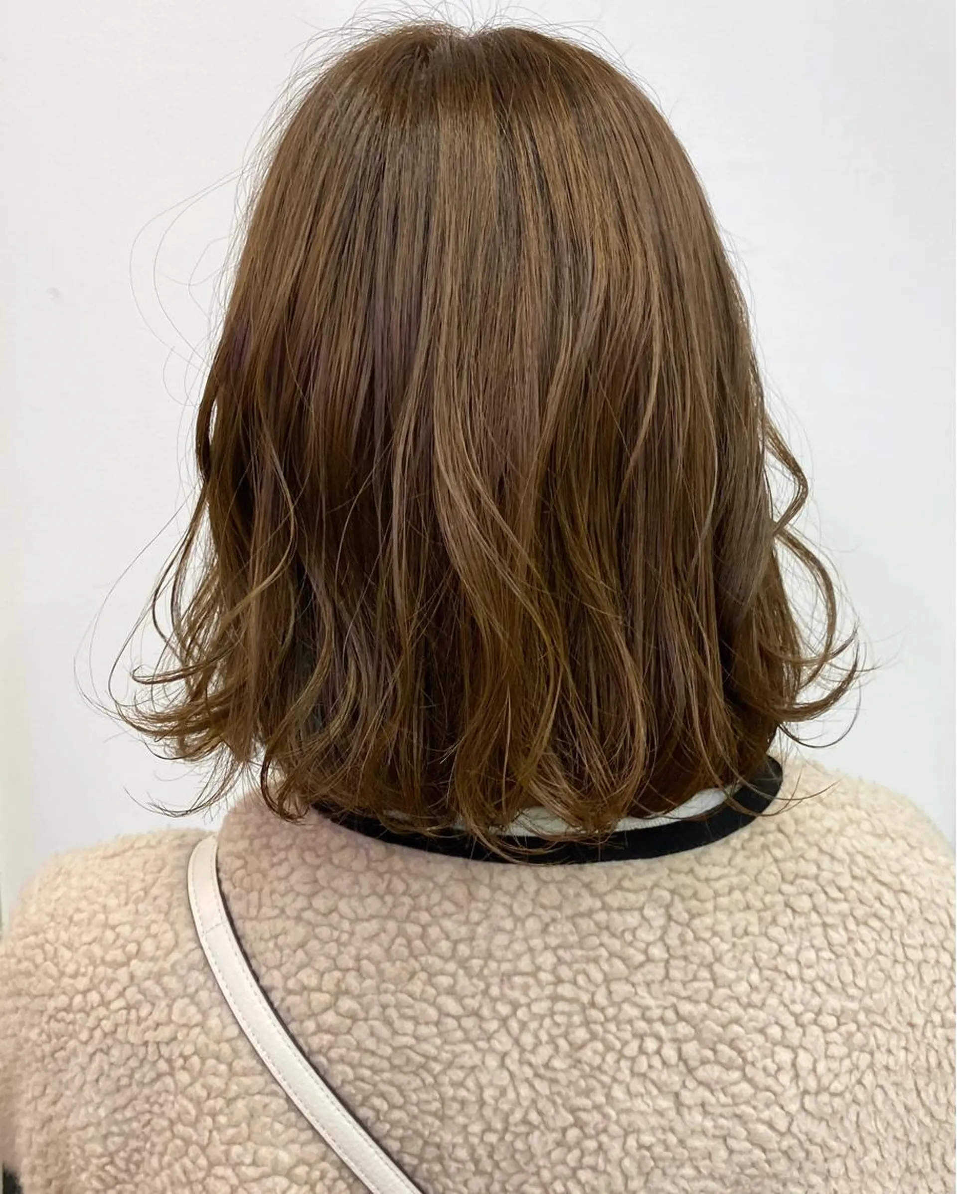 ショート カラー アッシュ アッシュブラウン ブラウンカラー ヘアカラー 🎀暖色カラー🎀 おかだみほのヘアスタイル