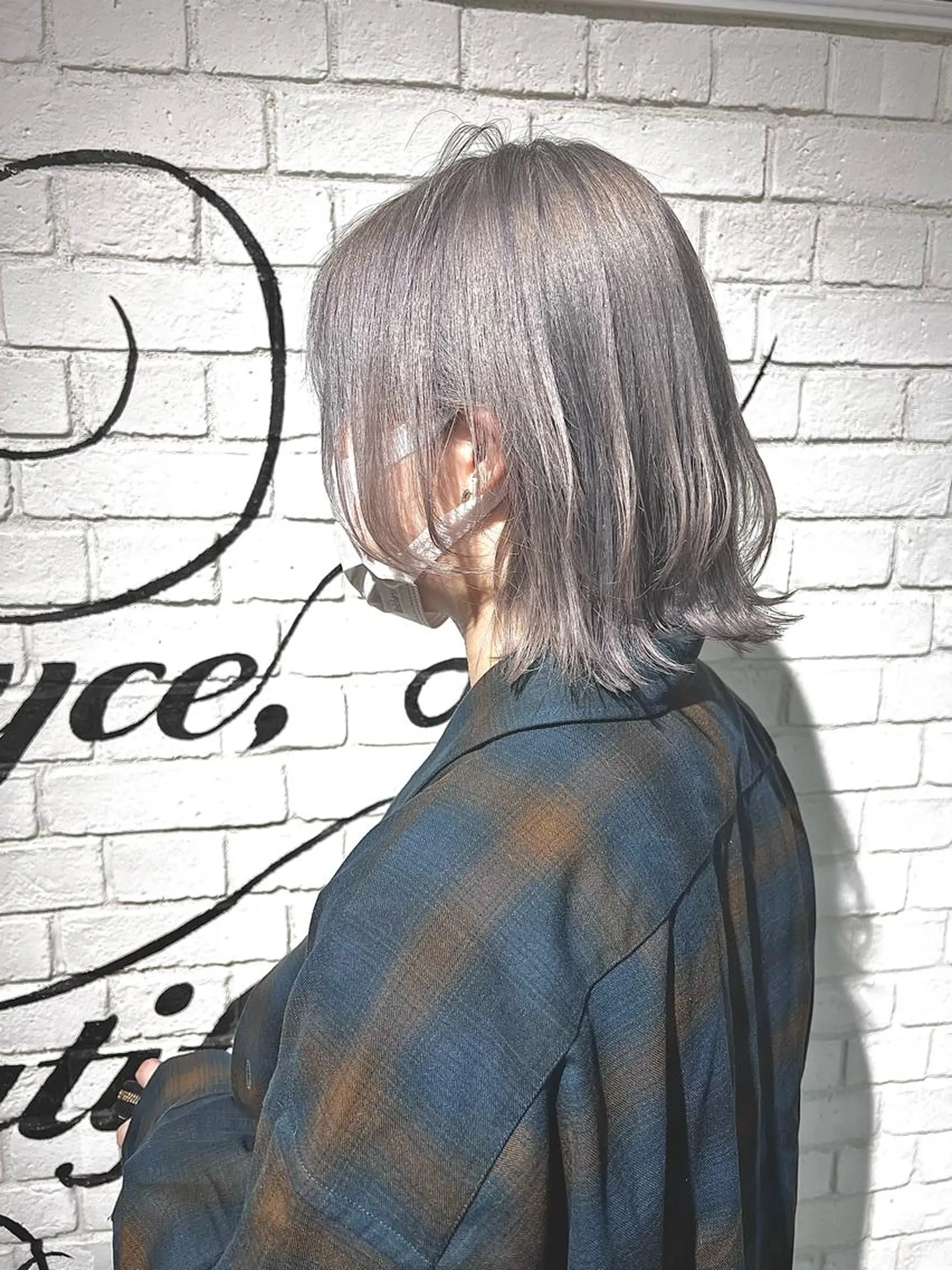 ミディアム カラー umber royce所属・SEKIMOTO IBUKIのヘアスタイル
