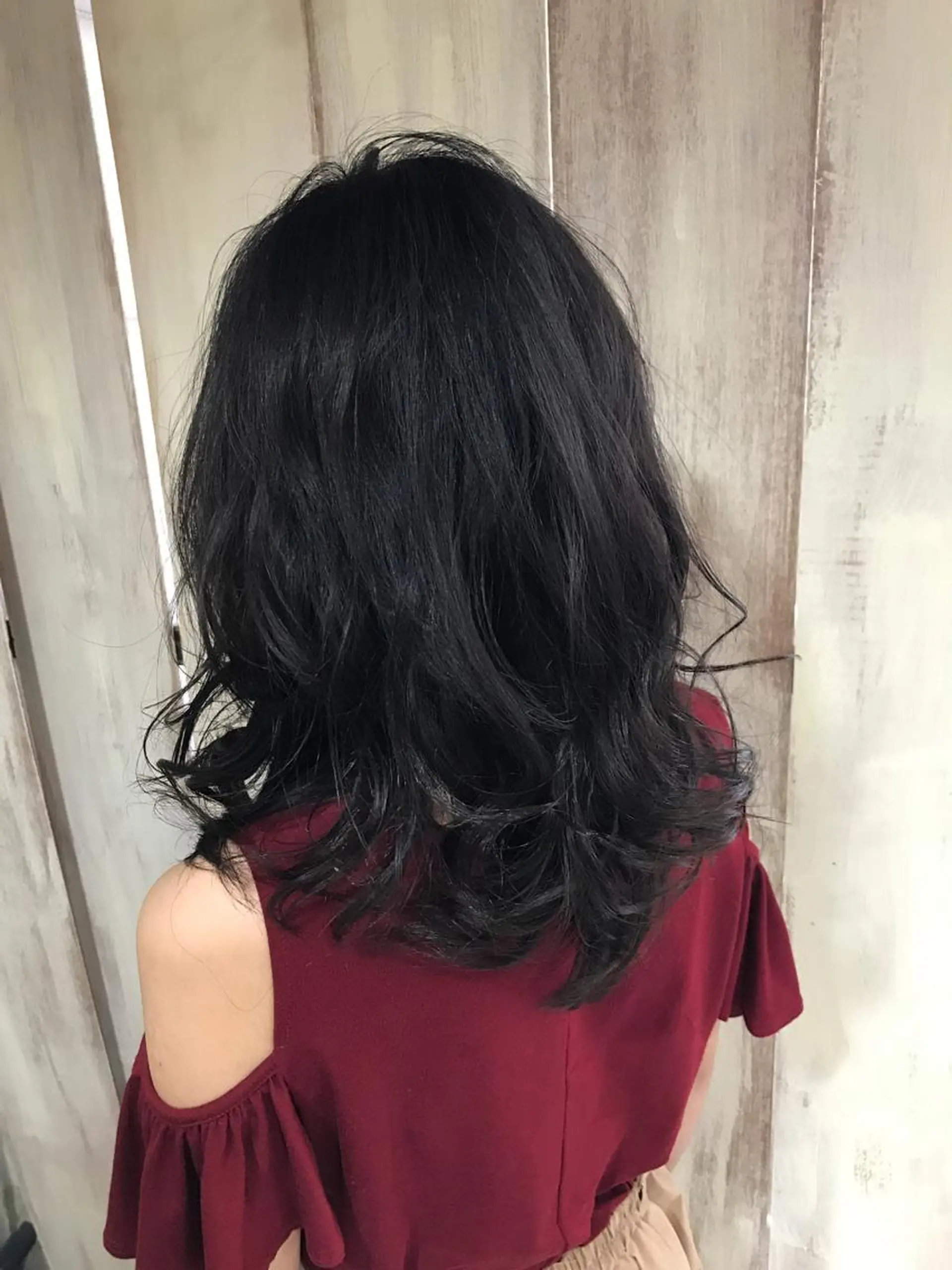 セミロング カラー 丸山 史香のヘアスタイル