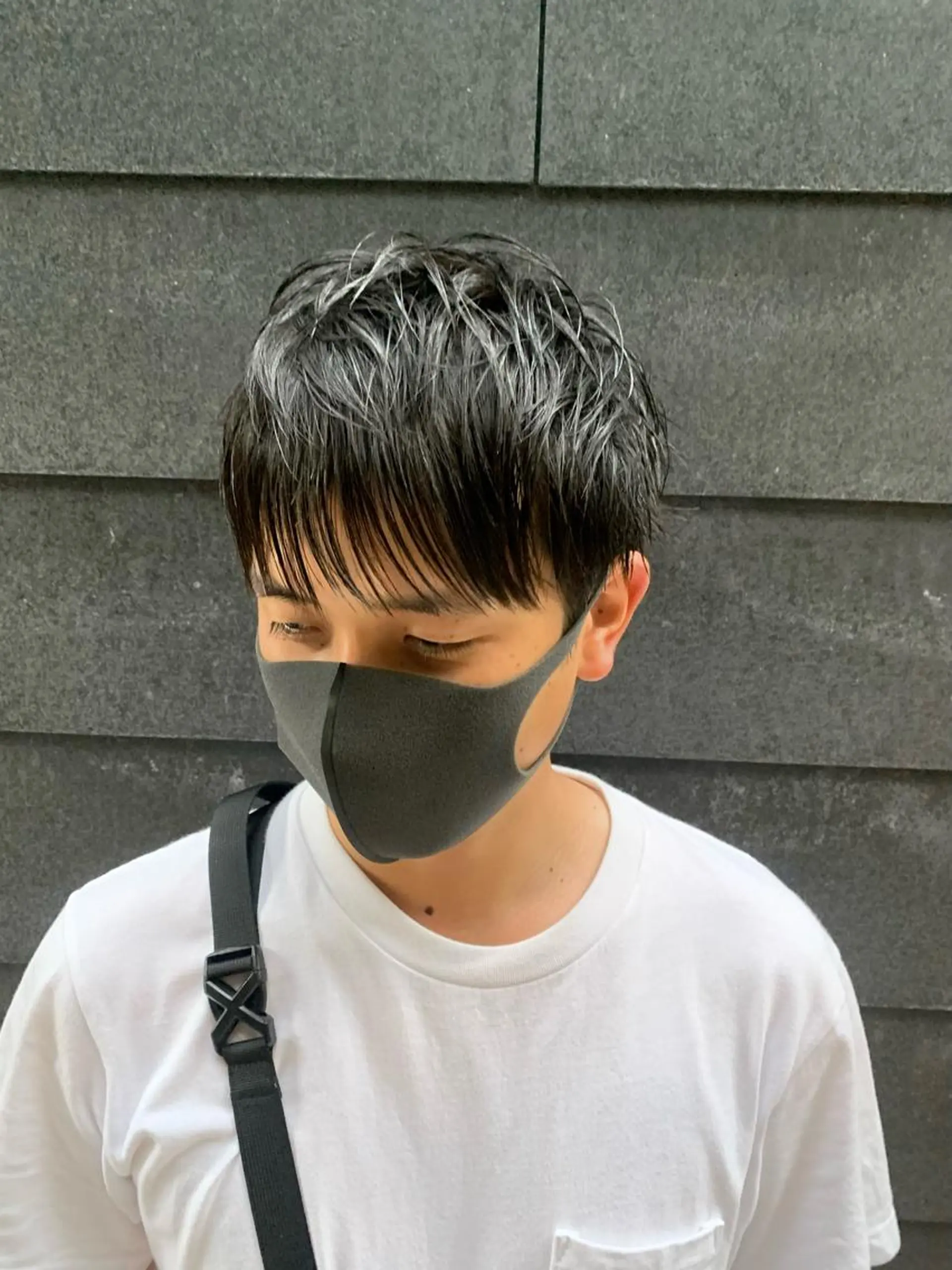 メンズ アイブロウ 学生（メンズ向け） メンズショート 眉カット メンズアイブロウ 眉毛ワックス脱毛 カット パーマ 縮毛矯正 トリートメント ヘッドスパ ヘアセット 顔周りカット/アレン ジ/カラー小野寺紗良のヘアスタイル