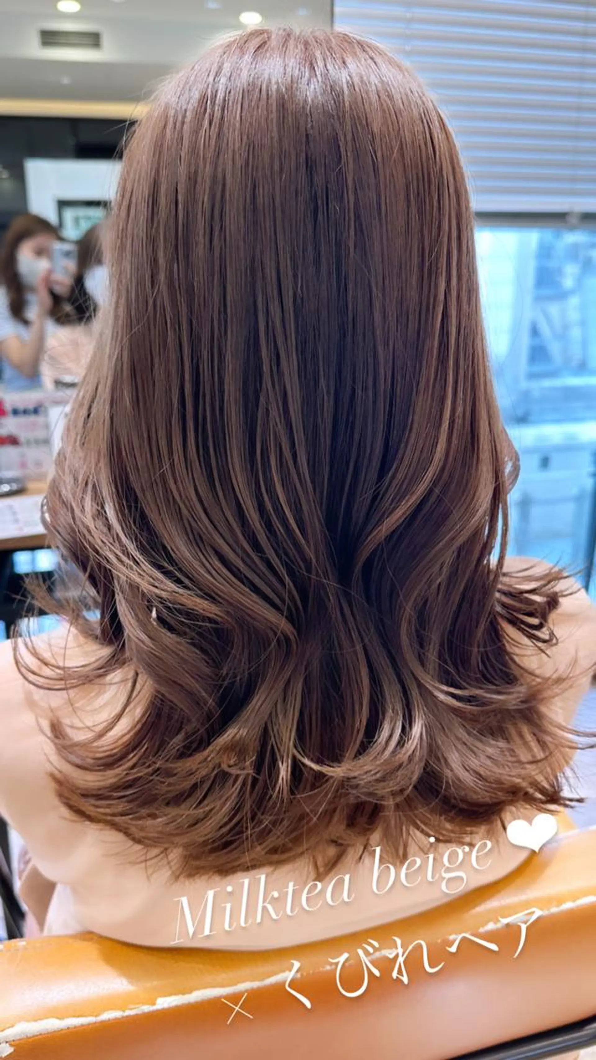 ミディアム カラー ベージュカラー ブラウンカラー ブラウンベージュ くびれヘア 顔周りカット カット ヘアカラー トリートメント 顔周り/くびれヘア 韓国ヘア💕風間るなのヘアスタイル