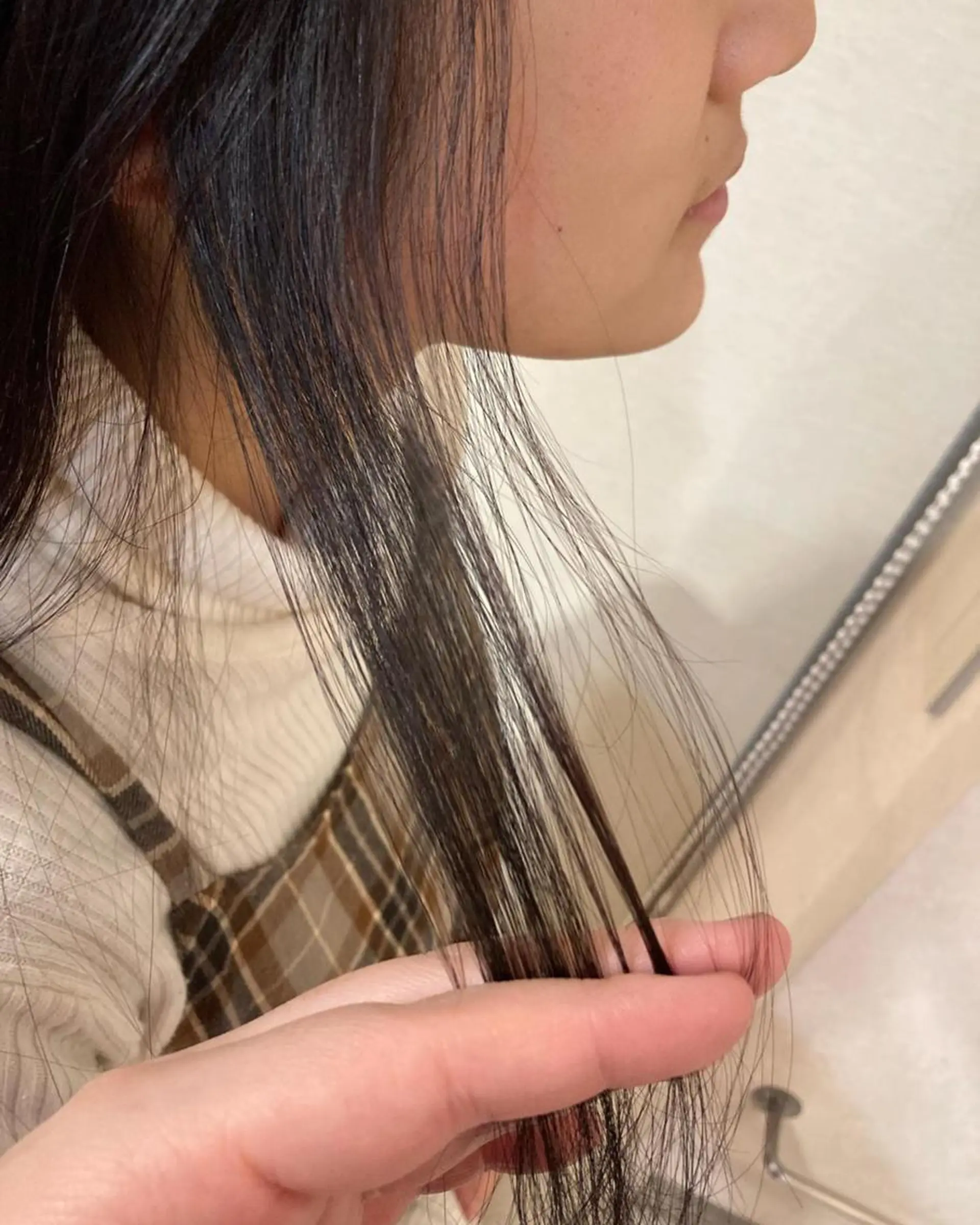 カラー イヤリングカラー ハイライトカラー ラベンダーカラー 髪質改善/透明感 カラー/内藤有須加のヘアスタイル