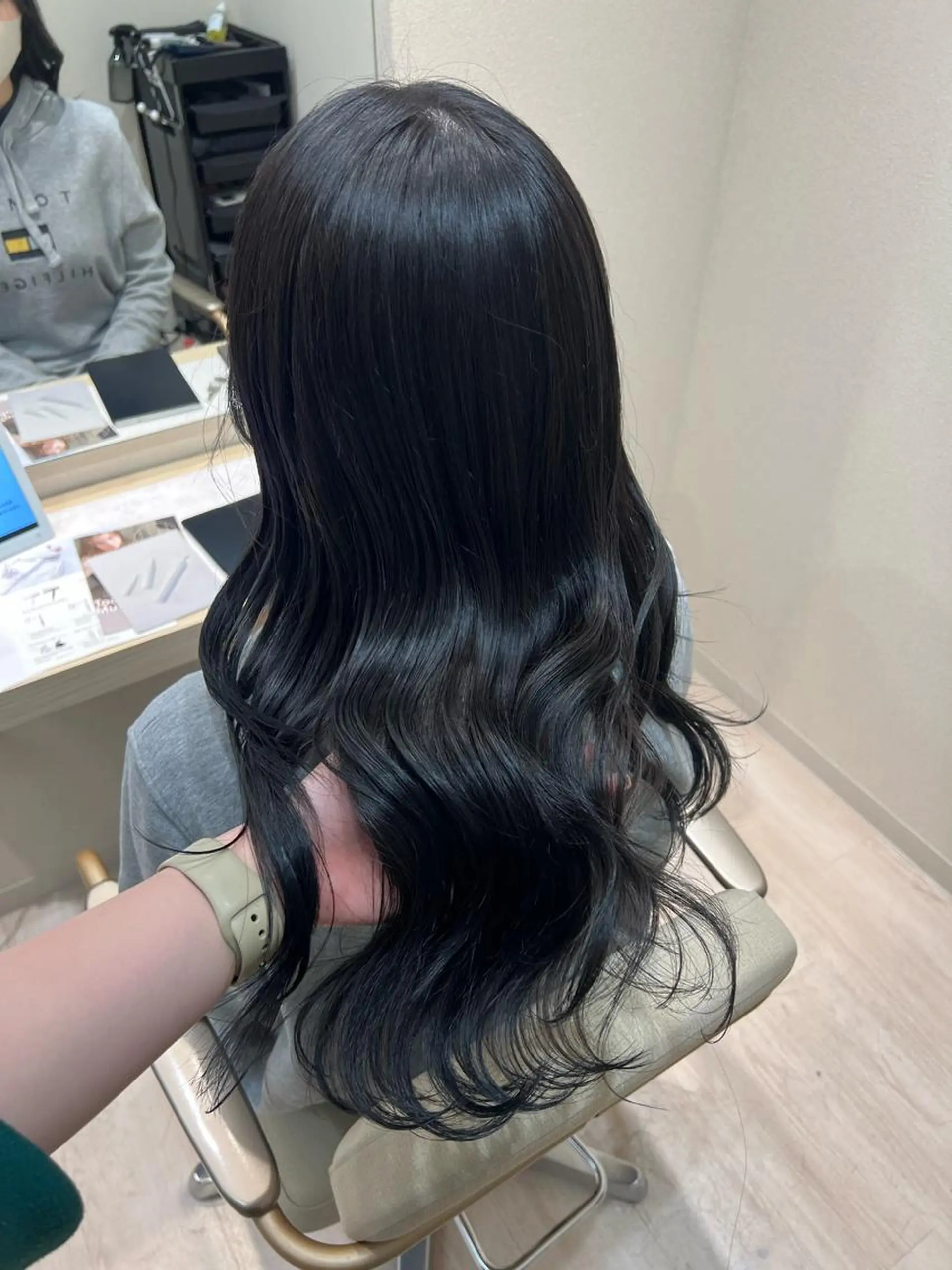 ロング mina .のヘアスタイル