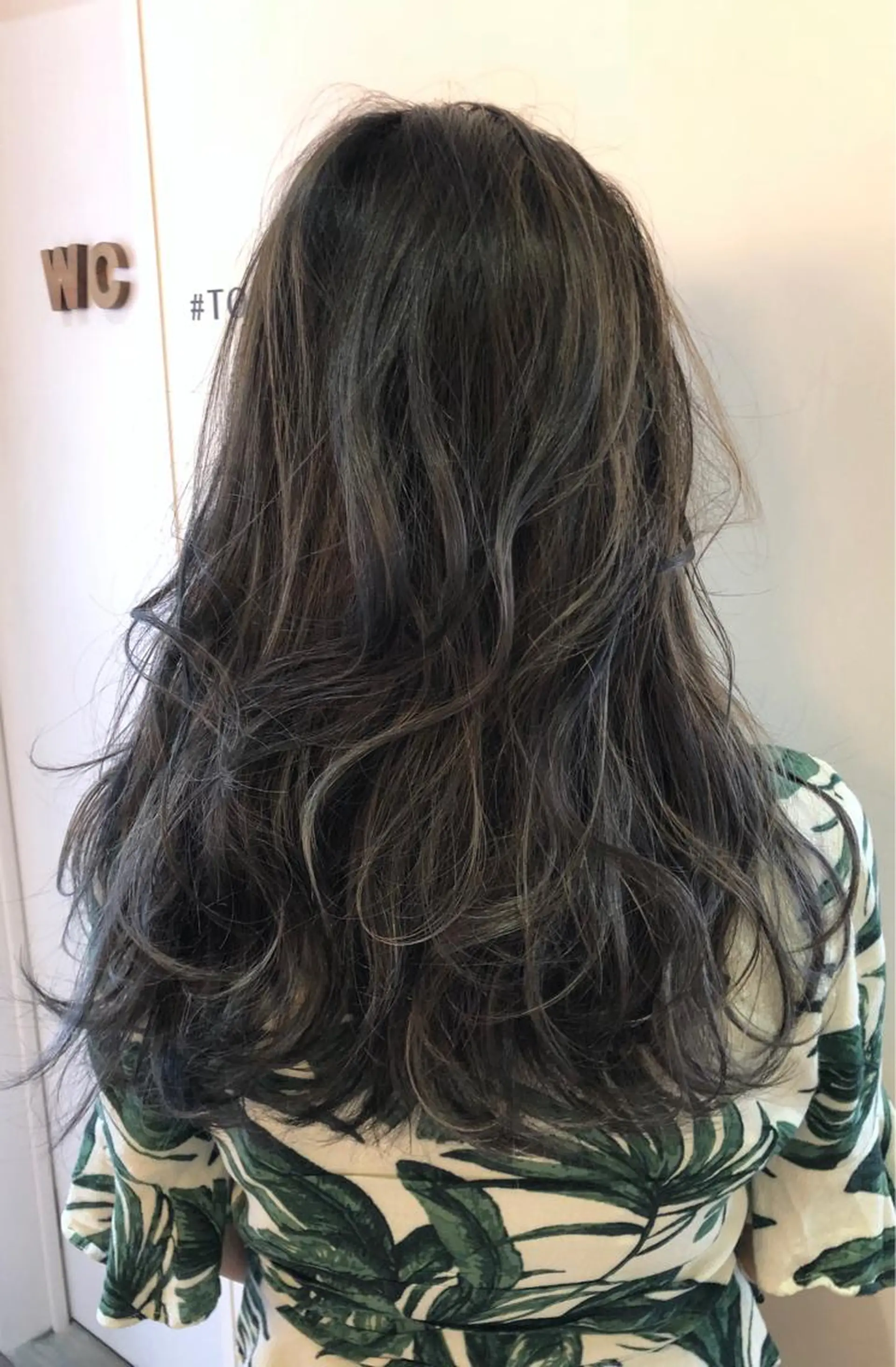 ロング カラー 【代表】高山 一真のヘアスタイル