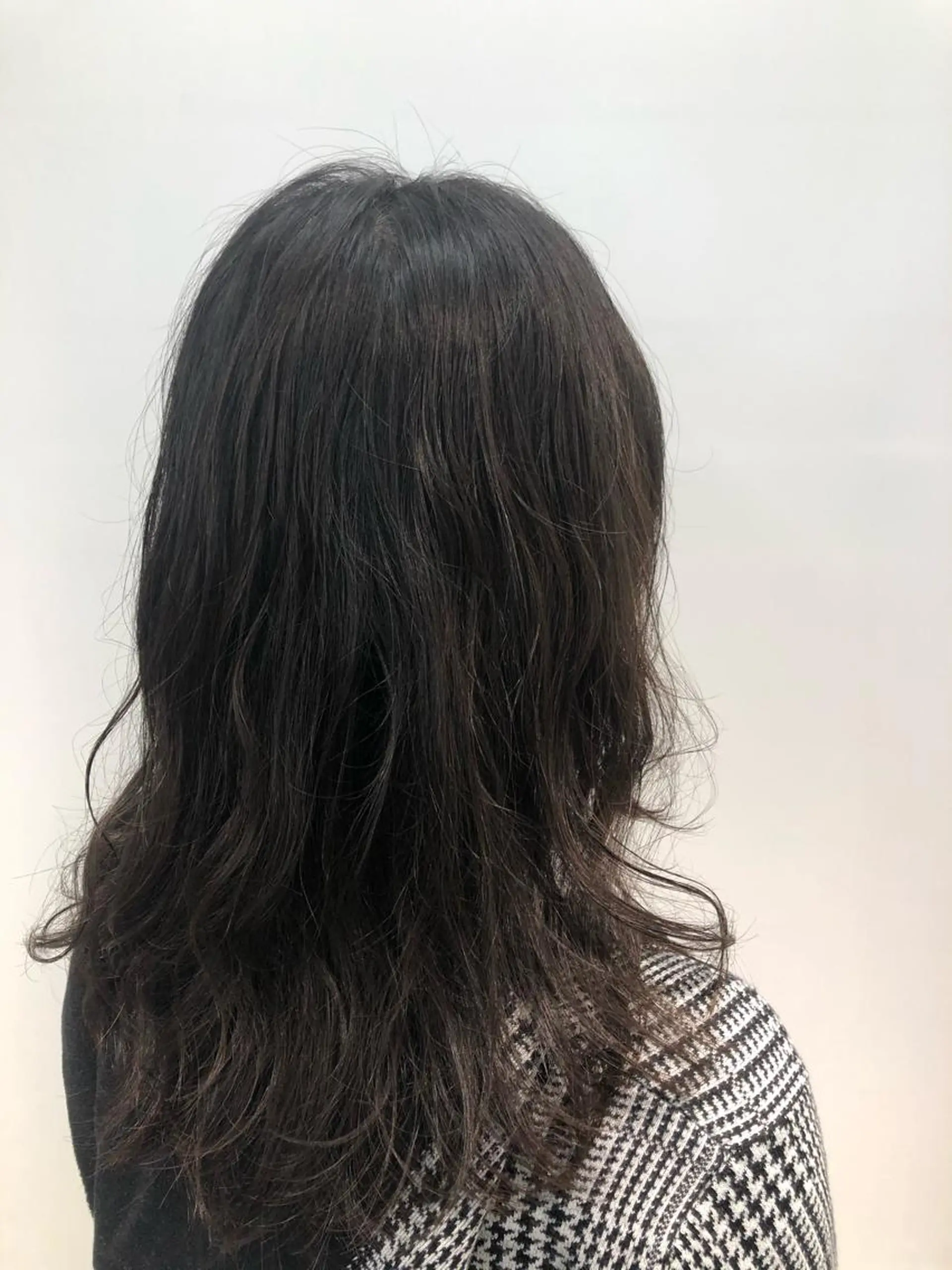 ロング パーマ 平田 勘吉のヘアスタイル