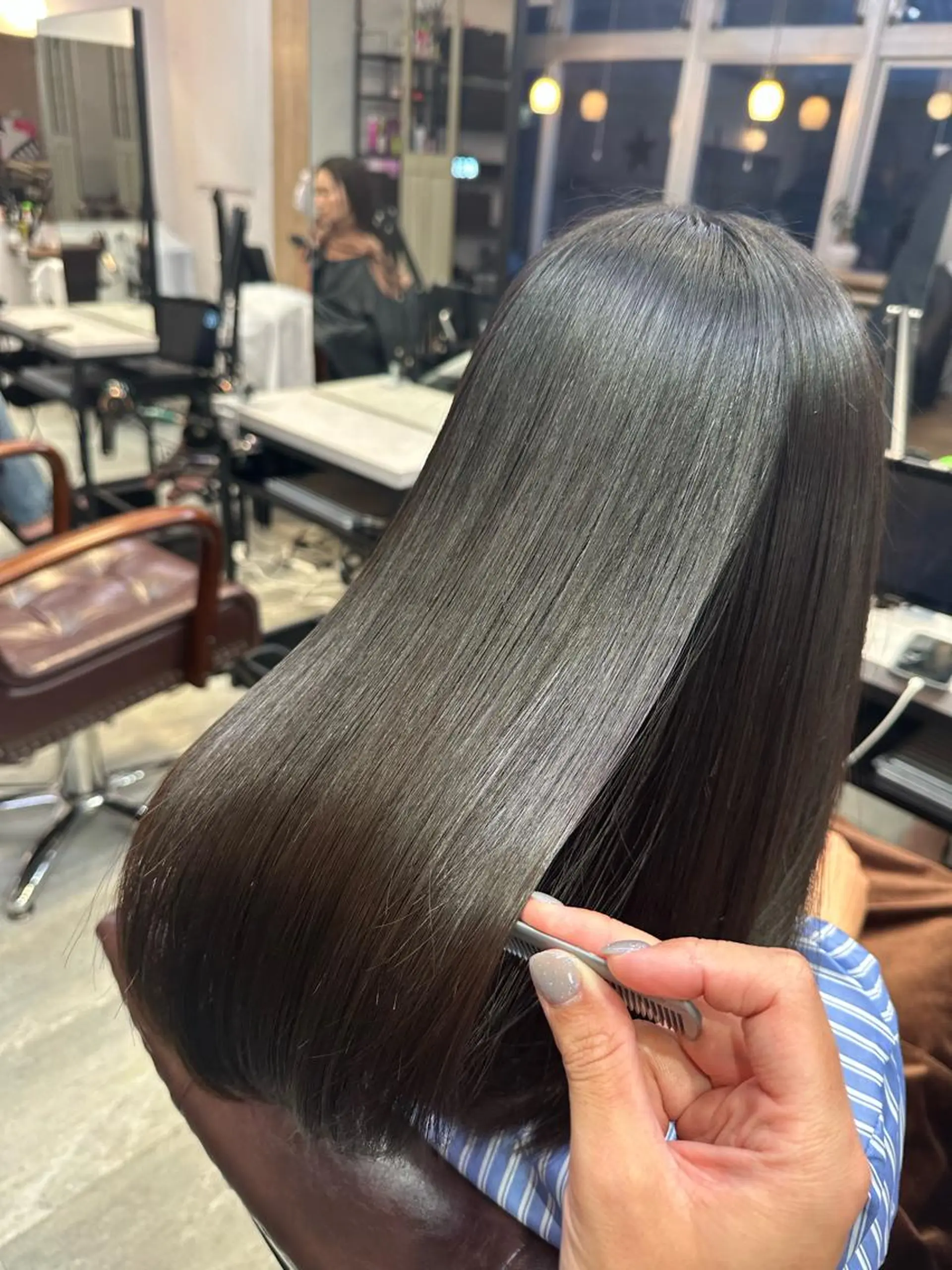 ロング カット 縮毛矯正 トリートメント 美髪美容師 くぼた店長🫧のヘアスタイル