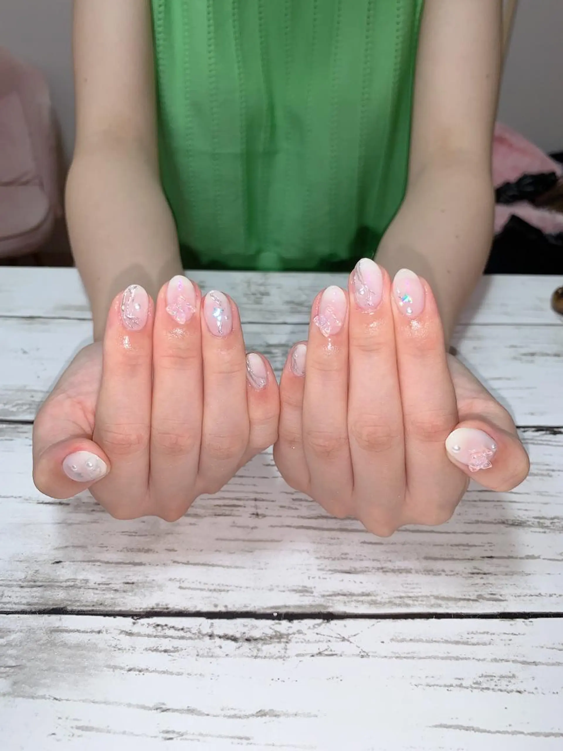 ネイル ゆず秋葉原 Vickyのネイルデザイン