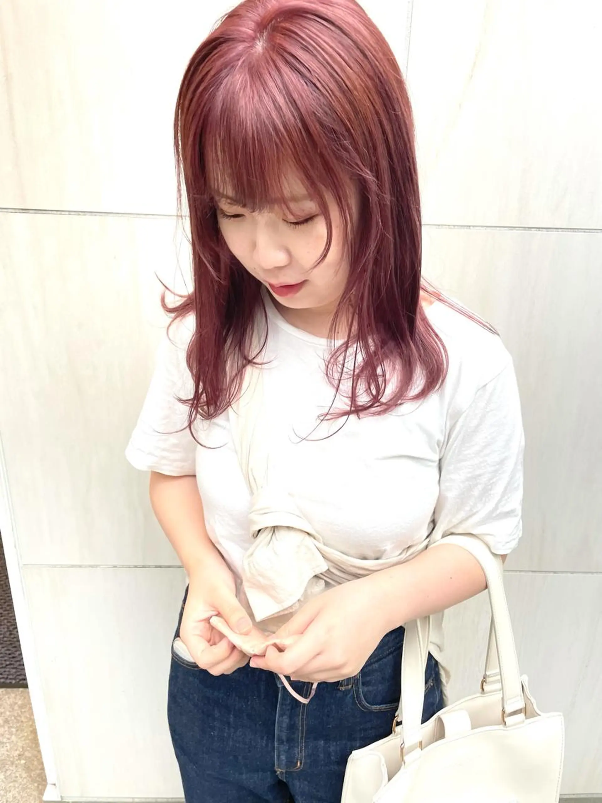 ミディアム カラー パーマ ヘアアレンジ メンズ キッズ ネイル マツエク・マツパ カット ヘアカラー トリートメント tatsumi/ボブ ウルフ/レイヤーのヘアスタイル