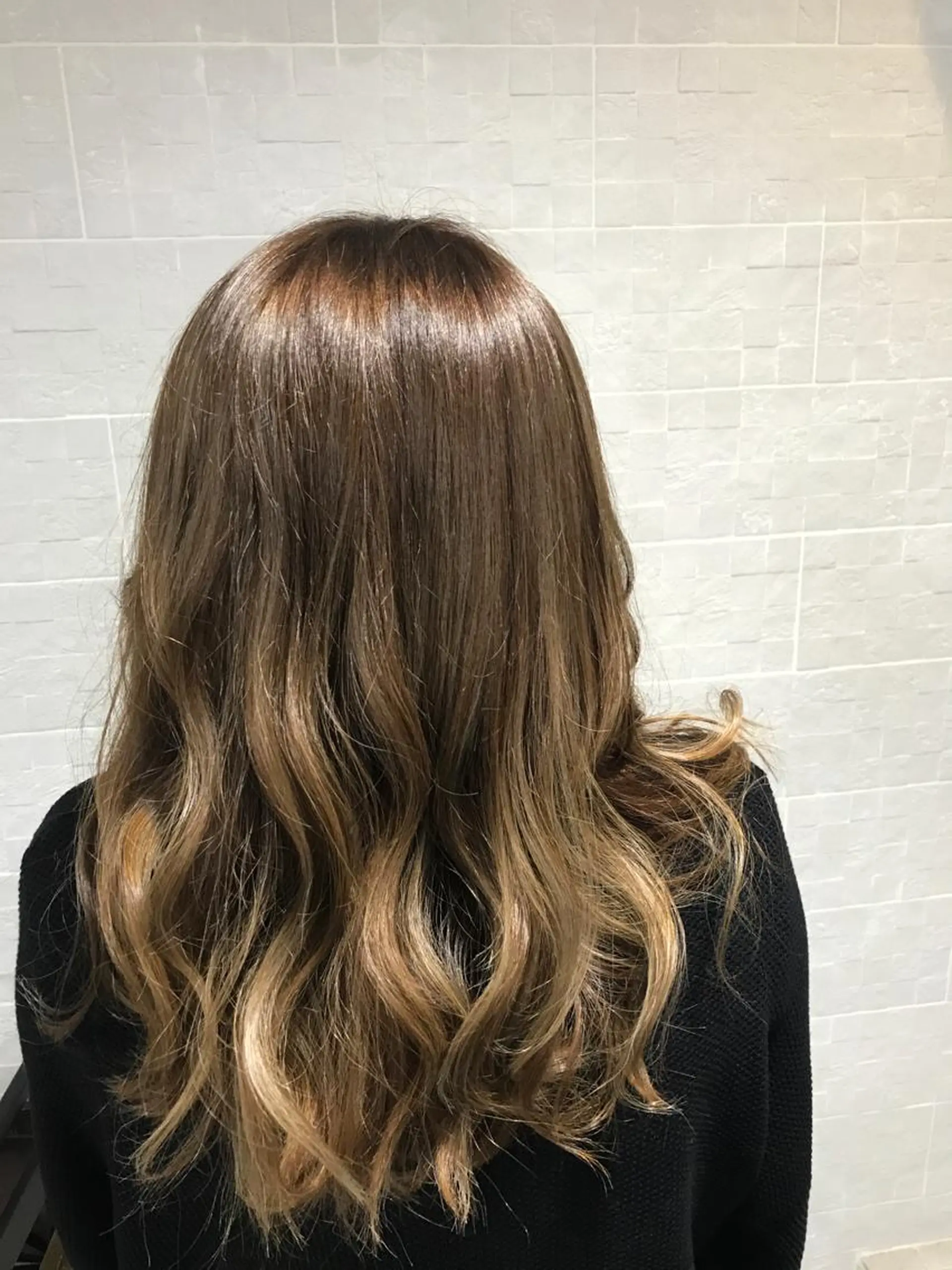 セミロング カラー ヘアカラー トリートメント TERRACE 福島所属・shi hoのヘアスタイル