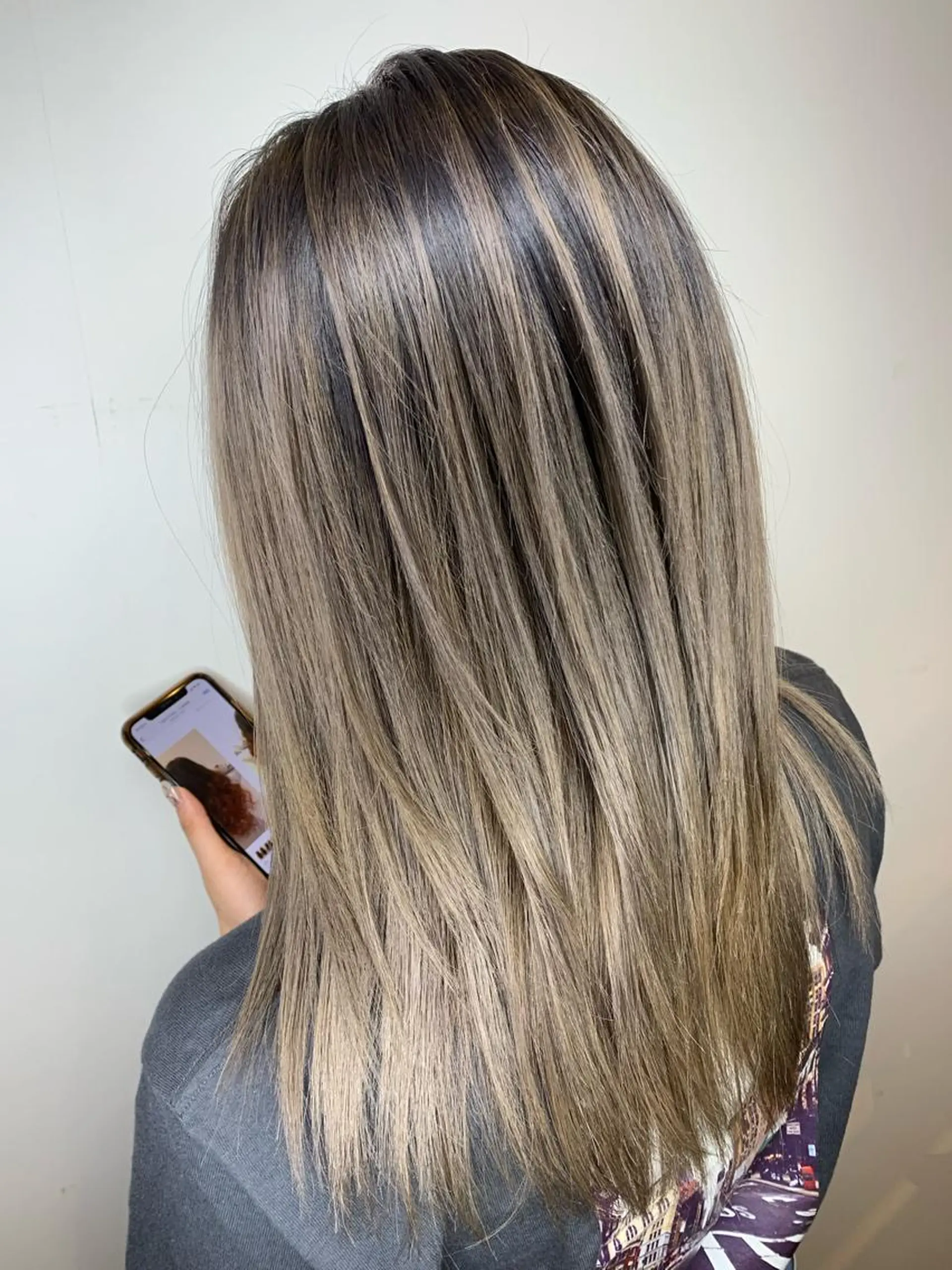 セミロング レイヤーカット シールエクステ♦️ レイヤー♦️福田晃大のヘアスタイル