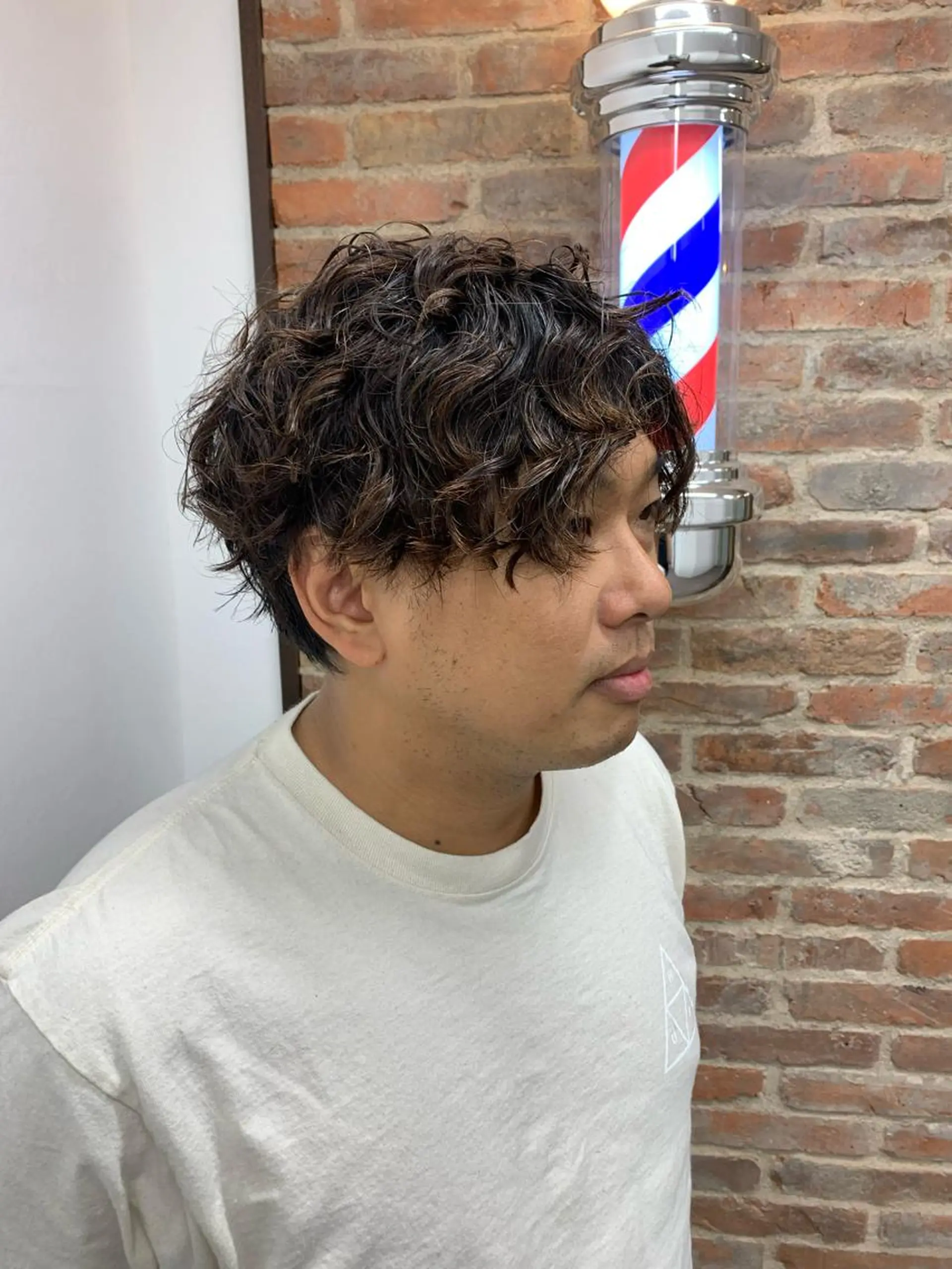 ミディアム パーマ 嶋 悠哉のヘアスタイル
