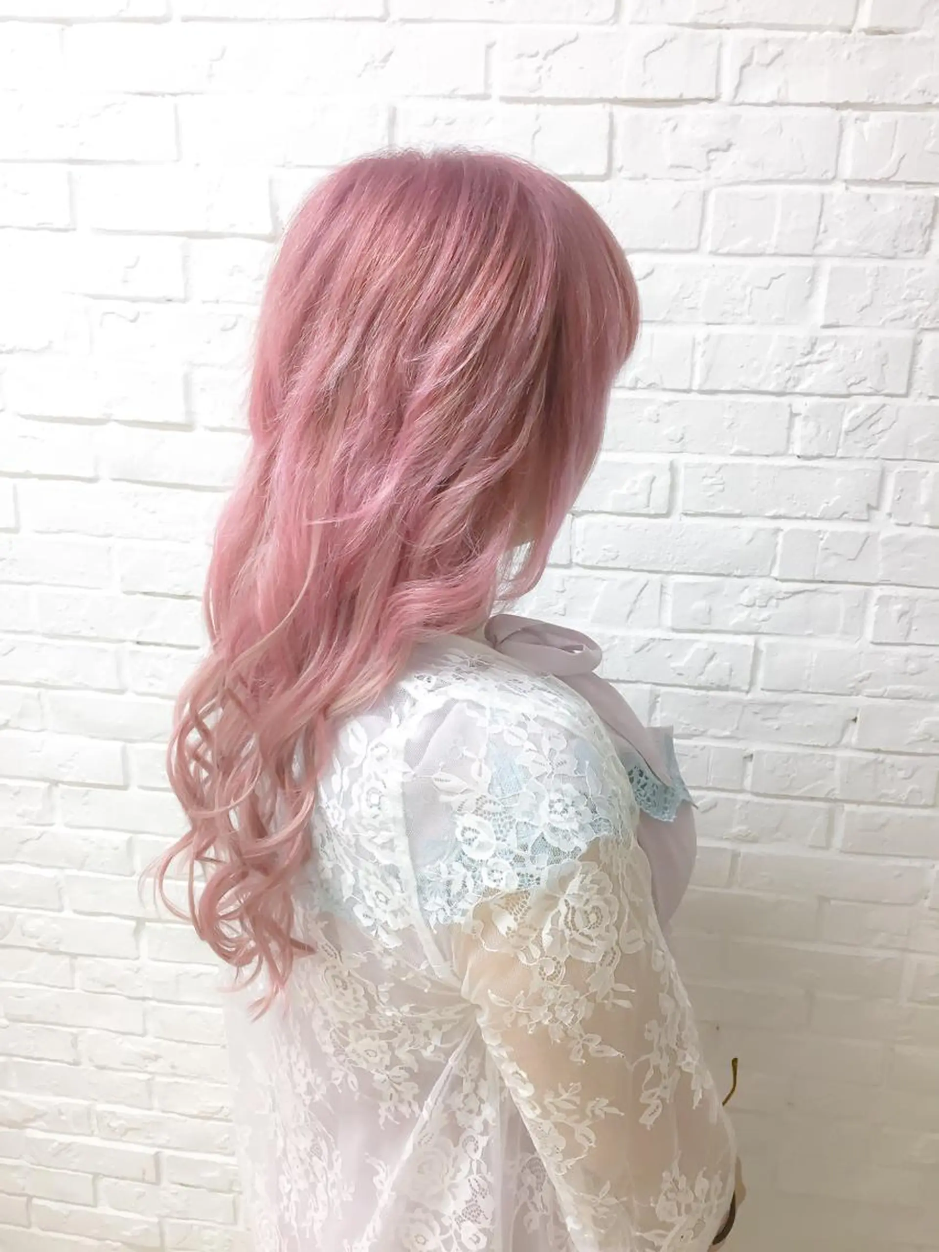 ミディアム カラー シールエクステ ダブルカラー グラデーションカラー ピンクカラー エクステ エクステリピート率 No.1 菊池　悠介のヘアスタイル